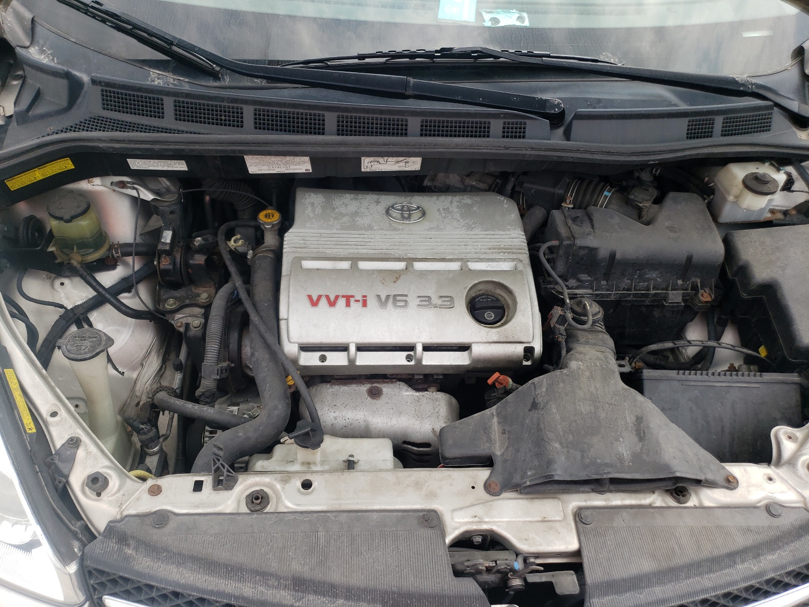Photo 7 from auction – 2005 TOYOTA SIENNA XLE with VIN 5TDBA22C25S034874