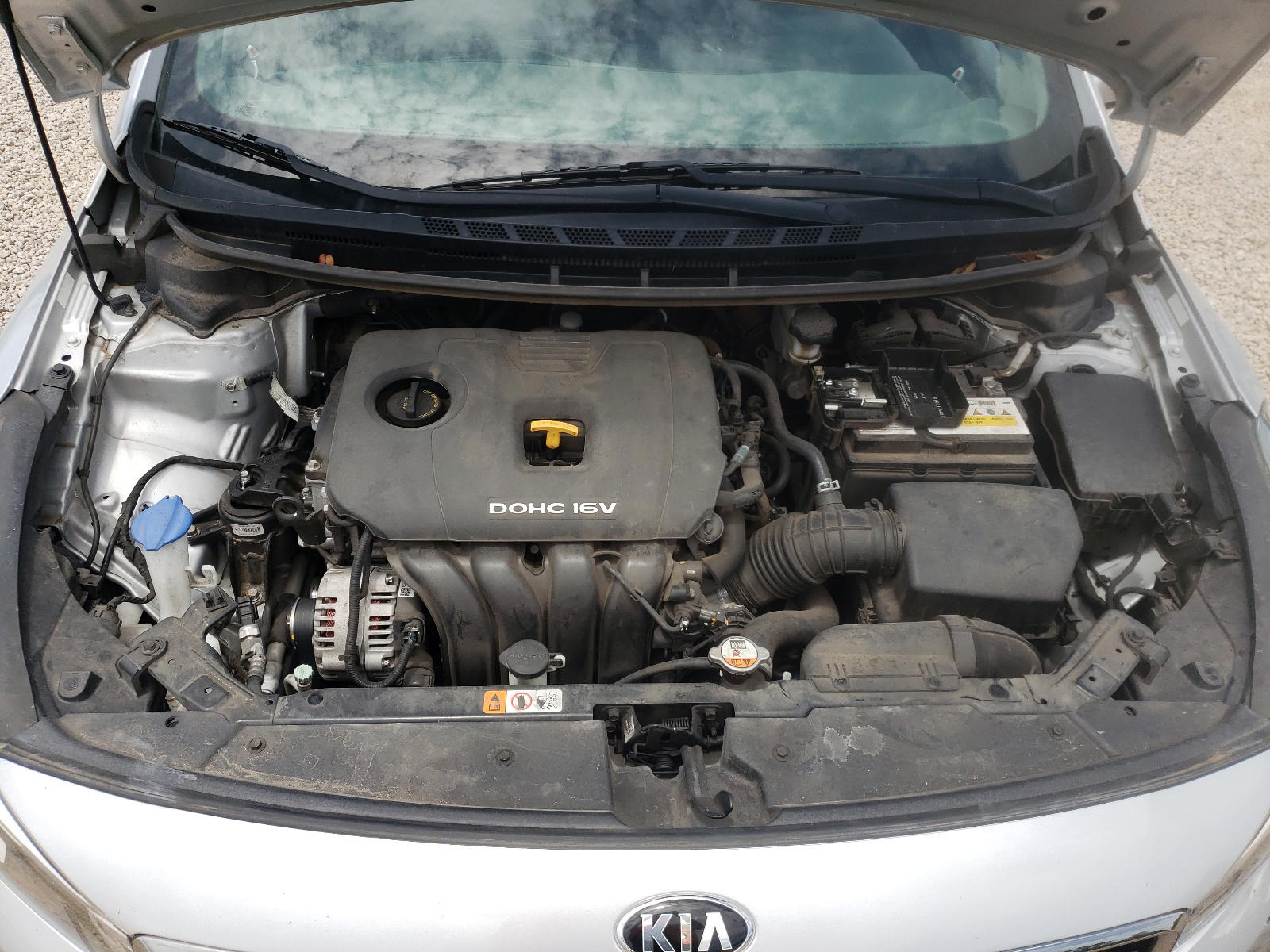 Photo 7 from auction – 2017 KIA FORTE LX with VIN 3KPFL4A76HE129853