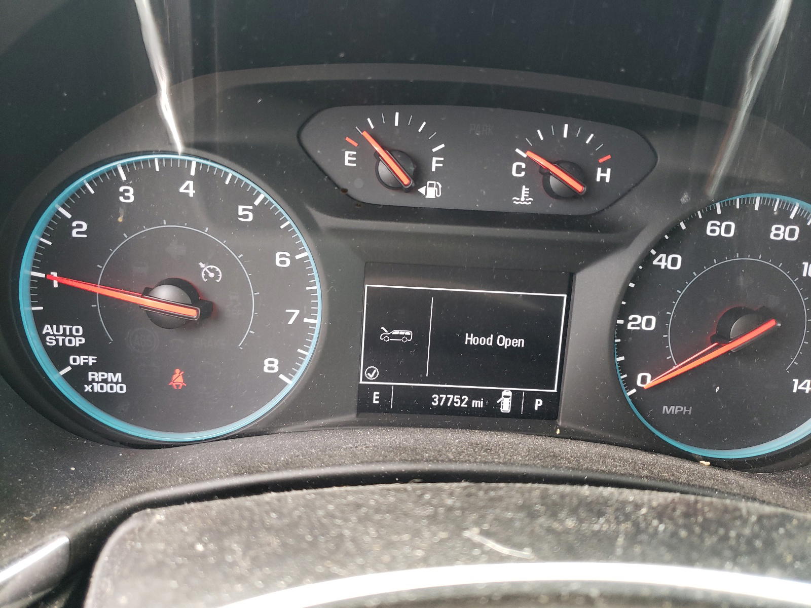 Photo 8 from auction – 2018 CHEVROLET EQUINOX LT with VIN 2GNAXJEV1J6322575