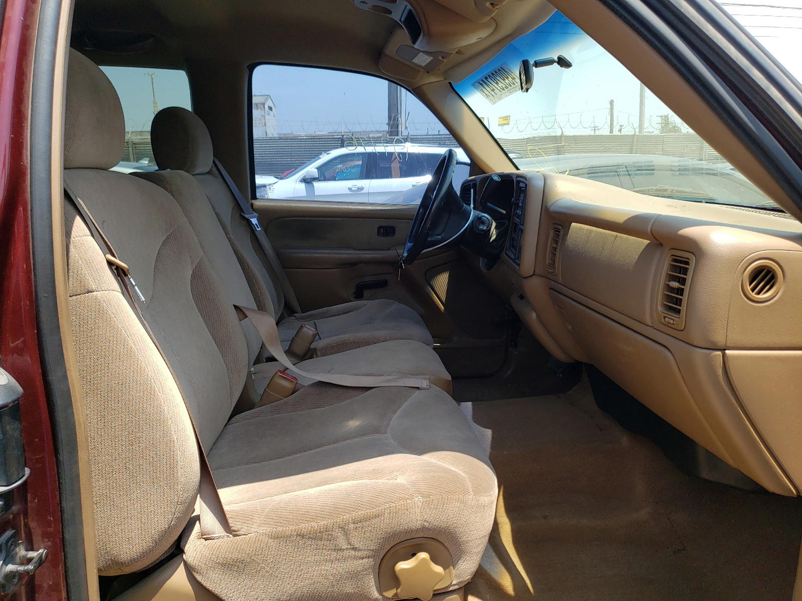Photo 5 from auction – 2000 GMC SIERRA 15 with VIN 2GTEC19V1Y1218983