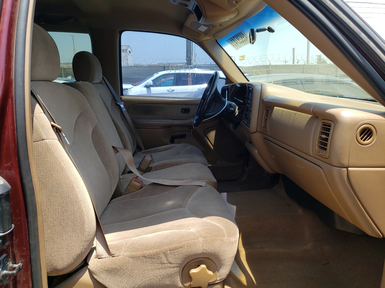 Фото 5 с аукциона – 2000 GMC SIERRA 15 с VIN 2GTEC19V1Y1218983