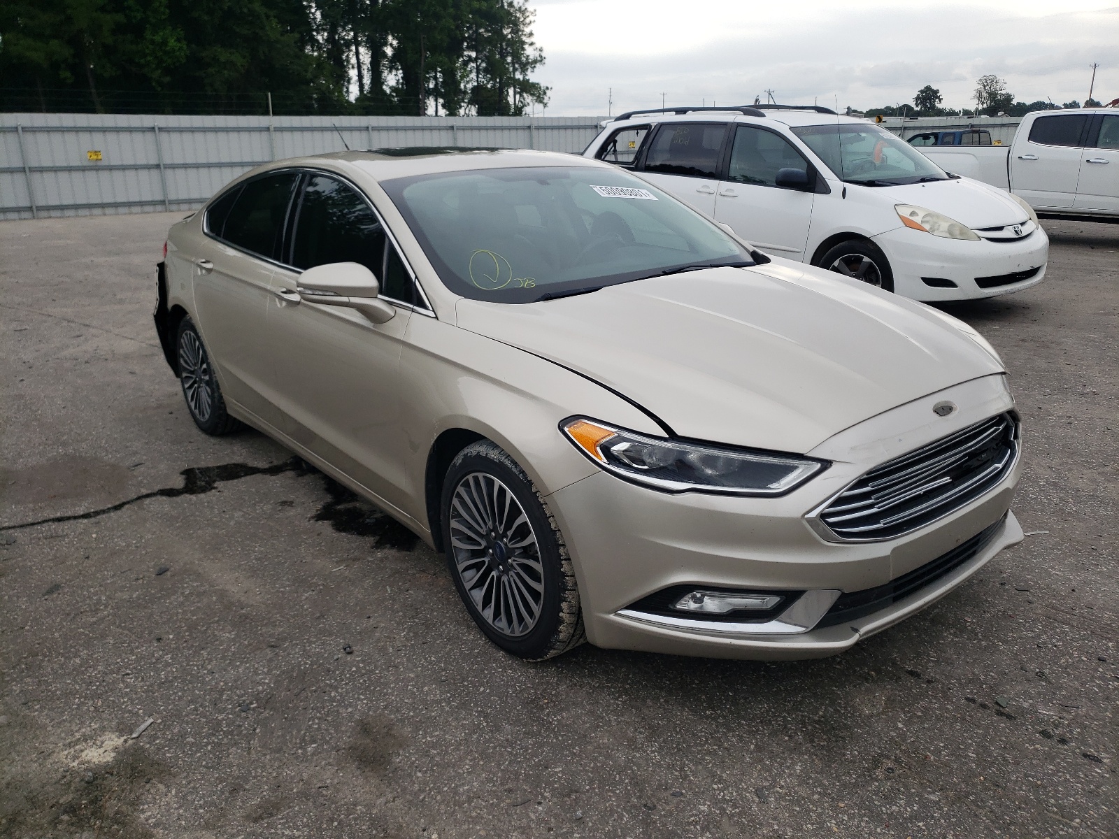 FORD FUSION SE 2017 with VIN 3FA6P0T94HR218914 - Photo from auction