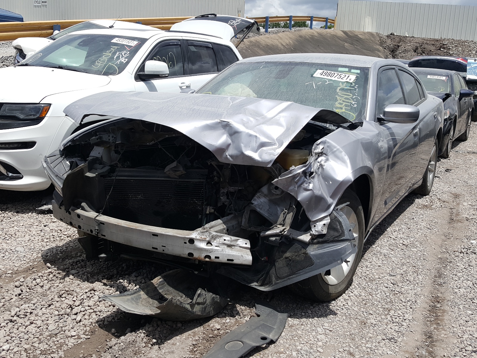 Zdjęcie 2 z aukcji – 2013 DODGE CHARGER SE z VIN 2C3CDXBG2DH571211