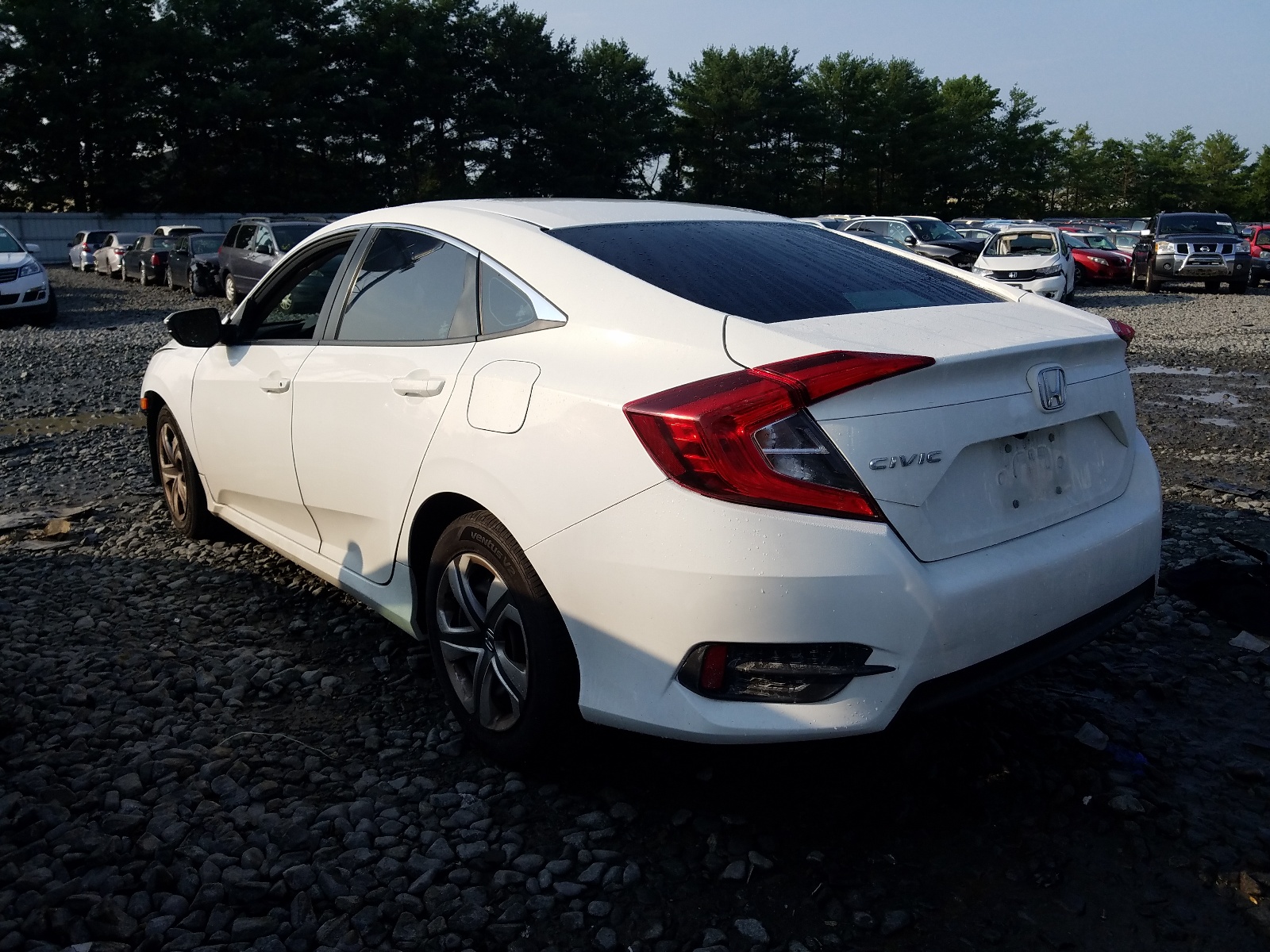 Photo 3 from auction – 2018 HONDA CIVIC LX with VIN 2HGFC2F57JH548964