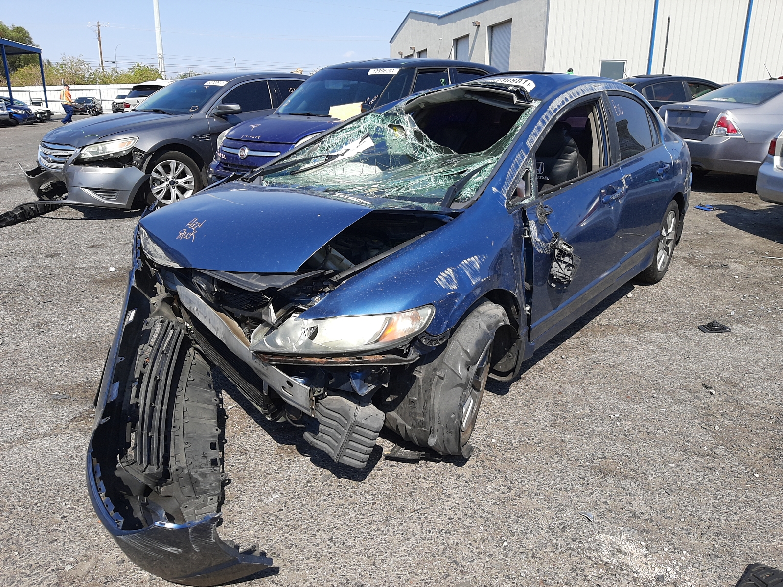 Photo 2 from auction – 2009 HONDA CIVIC EX with VIN 19XFA16859E026043