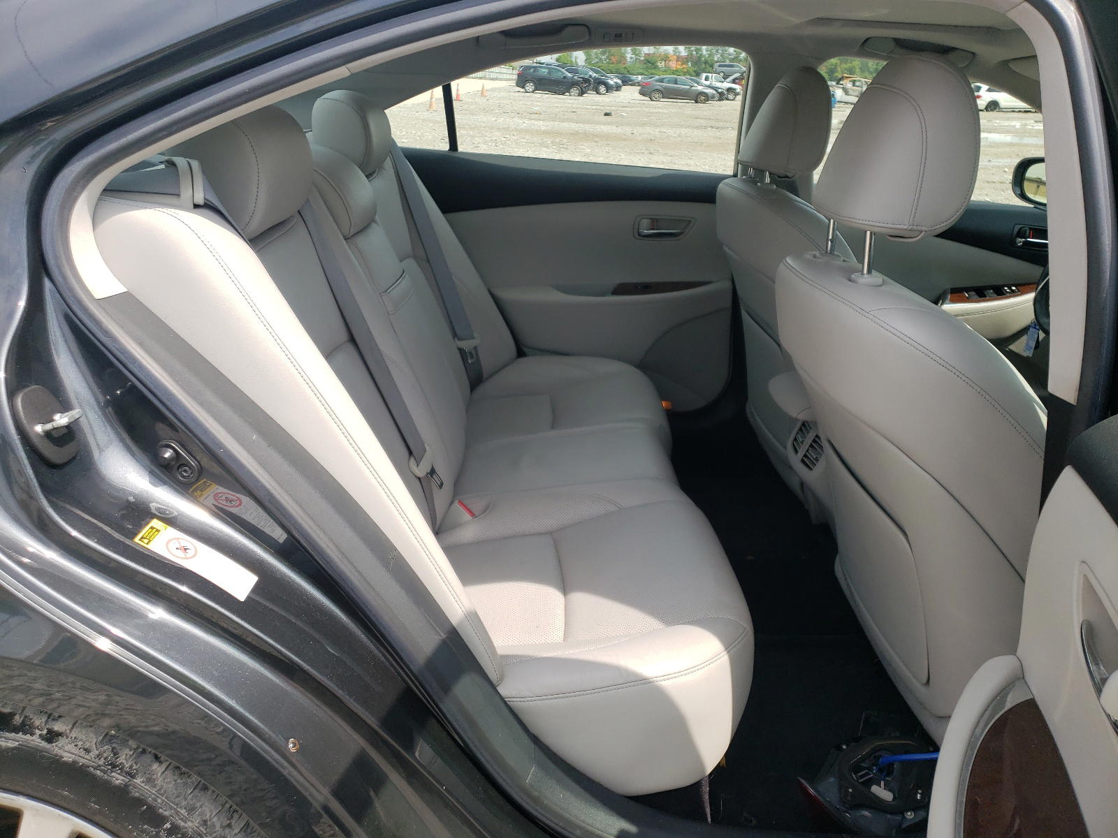 Photo 6 from auction – 2010 LEXUS ES 350 with VIN JTHBK1EG8A2364802
