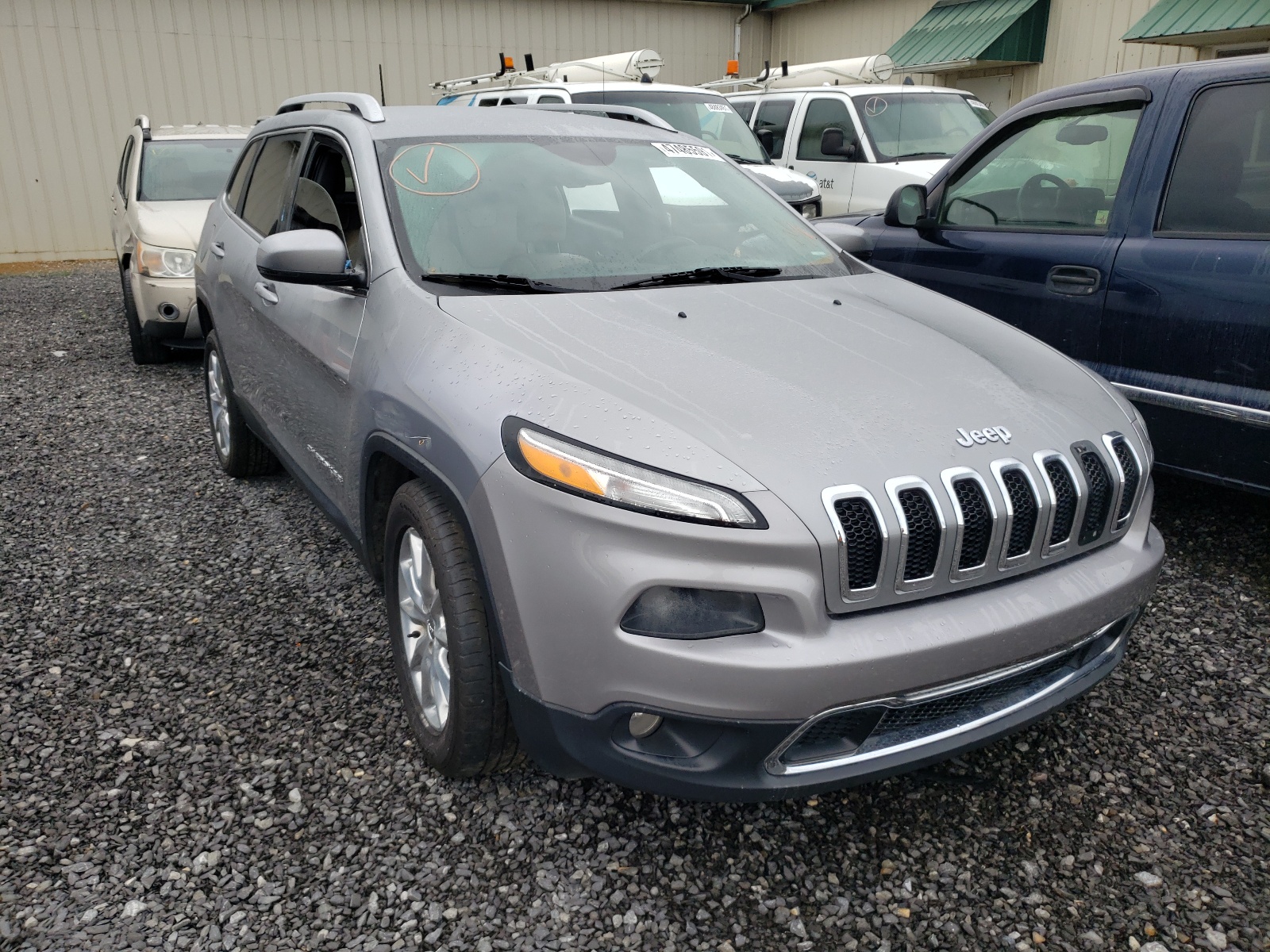 JEEP CHEROKEE L 2016 with VIN 1C4PJLDB2GW287373 - Photo from auction