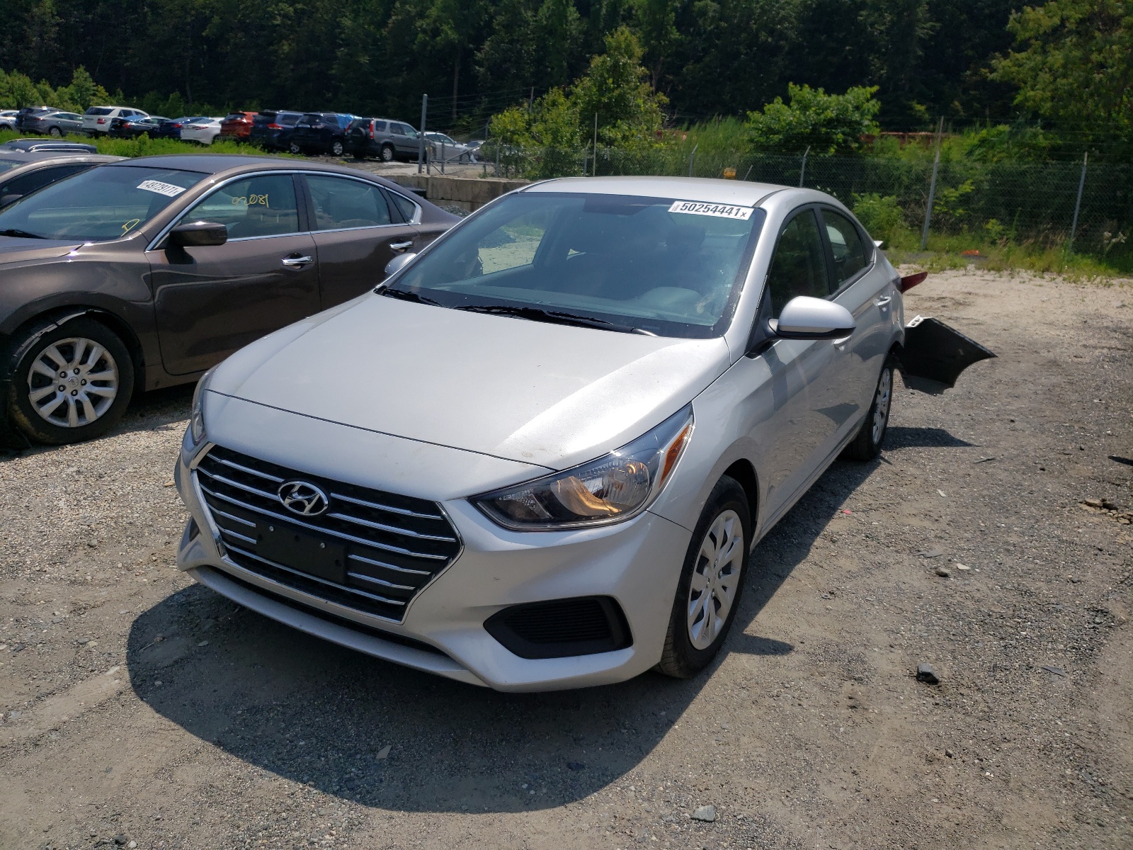 Photo 2 from auction – 2020 HYUNDAI ACCENT SE with VIN 3KPC24A60LE096614