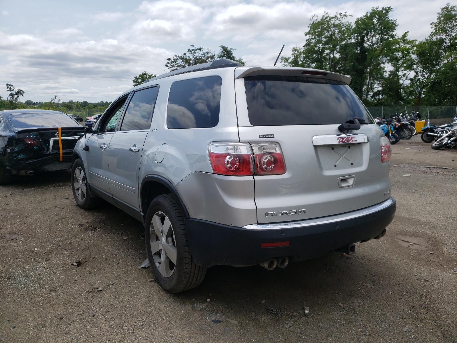 Photo 3 from auction – 2012 GMC ACADIA SLT with VIN 1GKKVRED1CJ111976