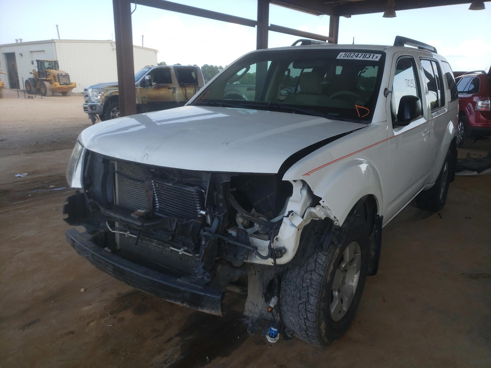 Photo 2 from auction – 2012 NISSAN PATHFINDER with VIN 5N1AR1NB2CC615254