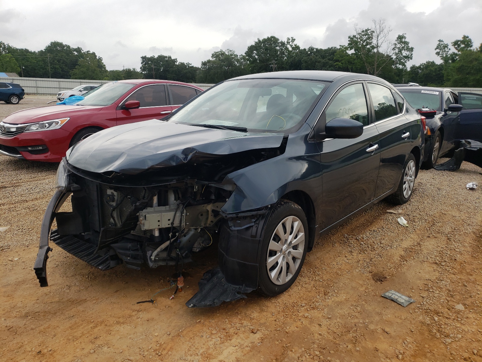 Photo 2 from auction – 2017 NISSAN SENTRA S with VIN 3N1AB7AP9HL650384