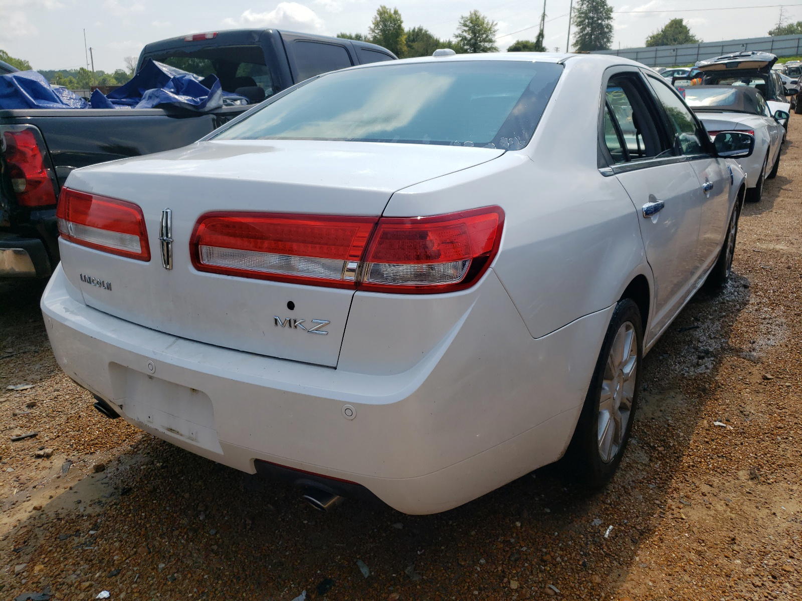 Photo 4 from auction – 2012 LINCOLN MKZ with VIN 3LNHL2GC0CR800724