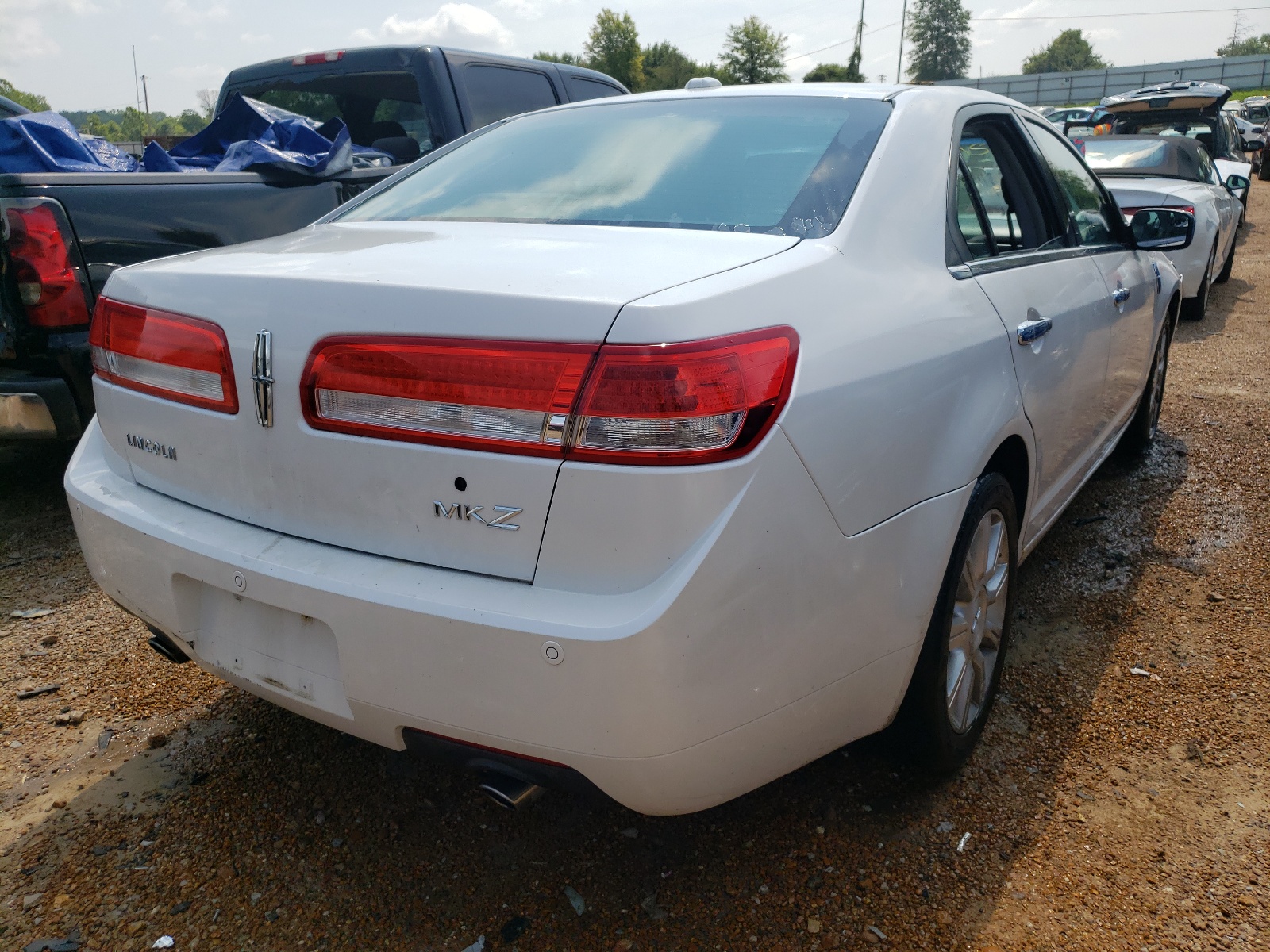 Zdjęcie 4 z aukcji – 2012 LINCOLN MKZ z VIN 3LNHL2GC0CR800724
