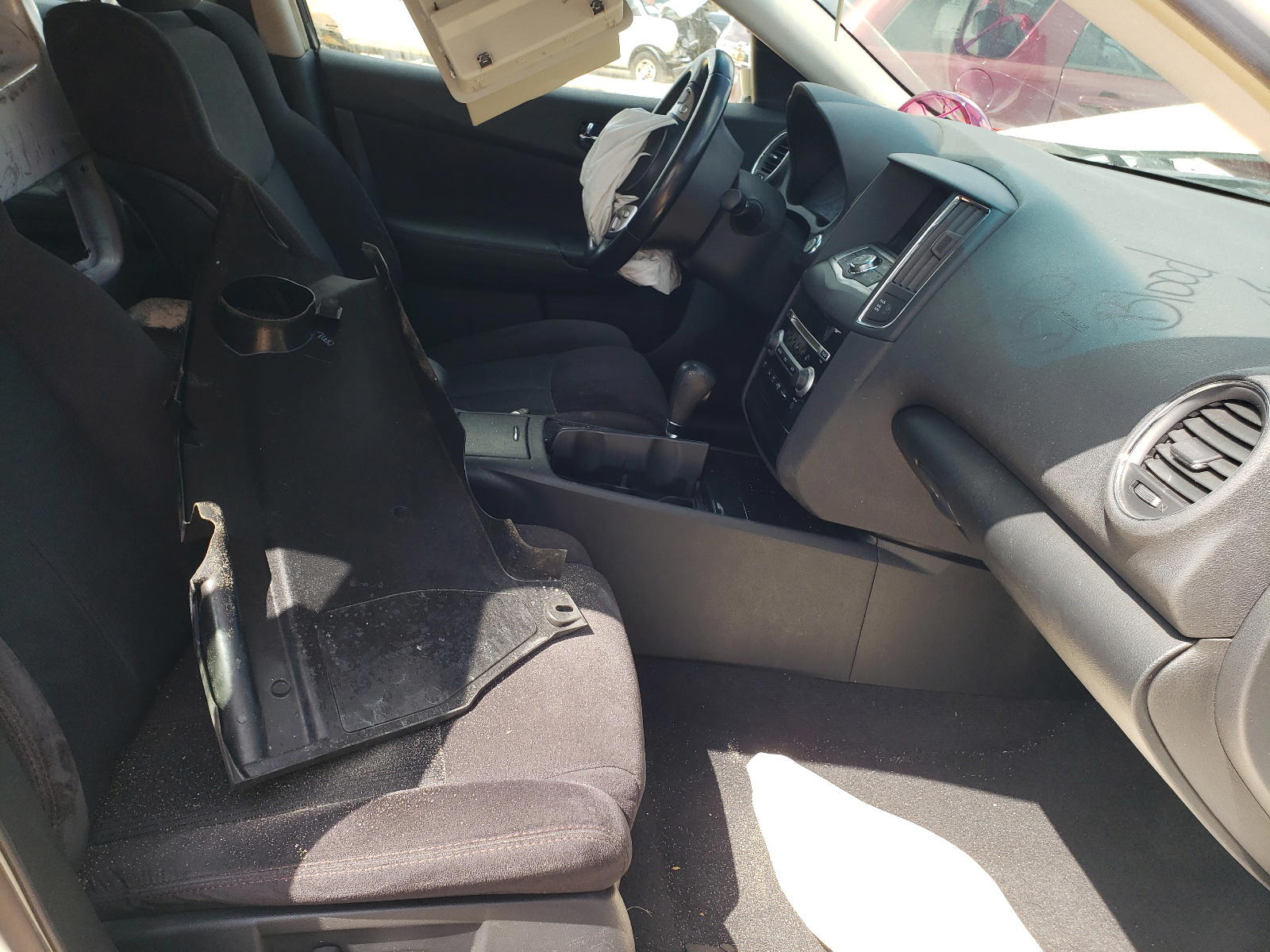 Photo 5 from auction – 2011 NISSAN MAXIMA S with VIN 1N4AA5AP3BC824964