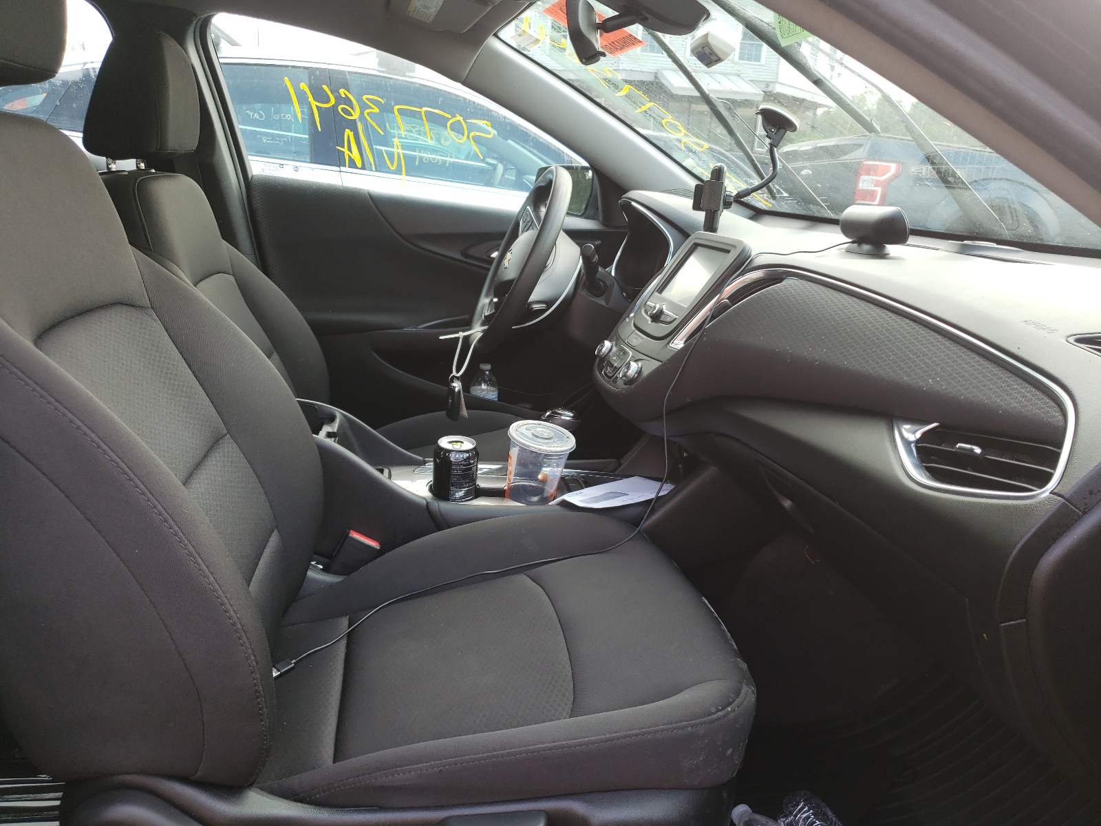 Photo 5 from auction – 2018 CHEVROLET MALIBU LT with VIN 1G1ZD5ST7JF274349
