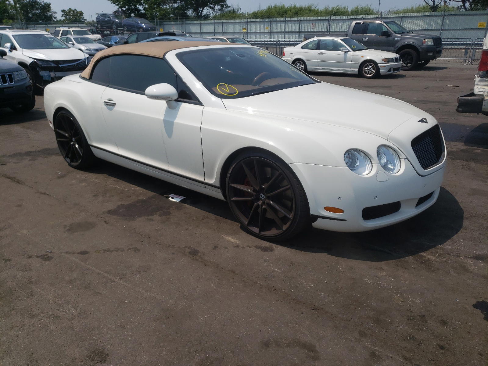BENTLEY CONTINENTA 2008 with VIN SCBDR33W48C051863 - Photo from auction