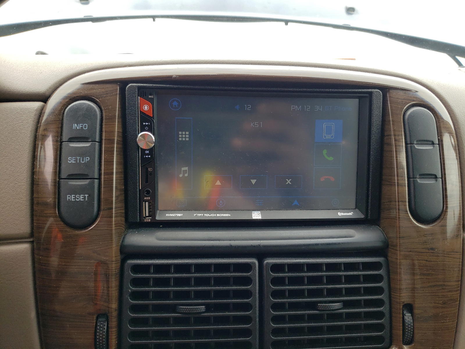 Photo 9 from auction – 2004 FORD EXPLORER E with VIN 1FMDU64K34UA63060