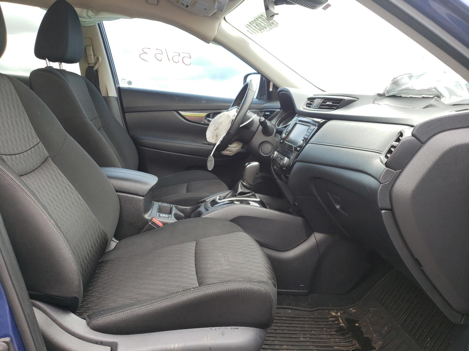 Photo 5 from auction – 2019 NISSAN ROGUE S with VIN KNMAT2MT5KP545231
