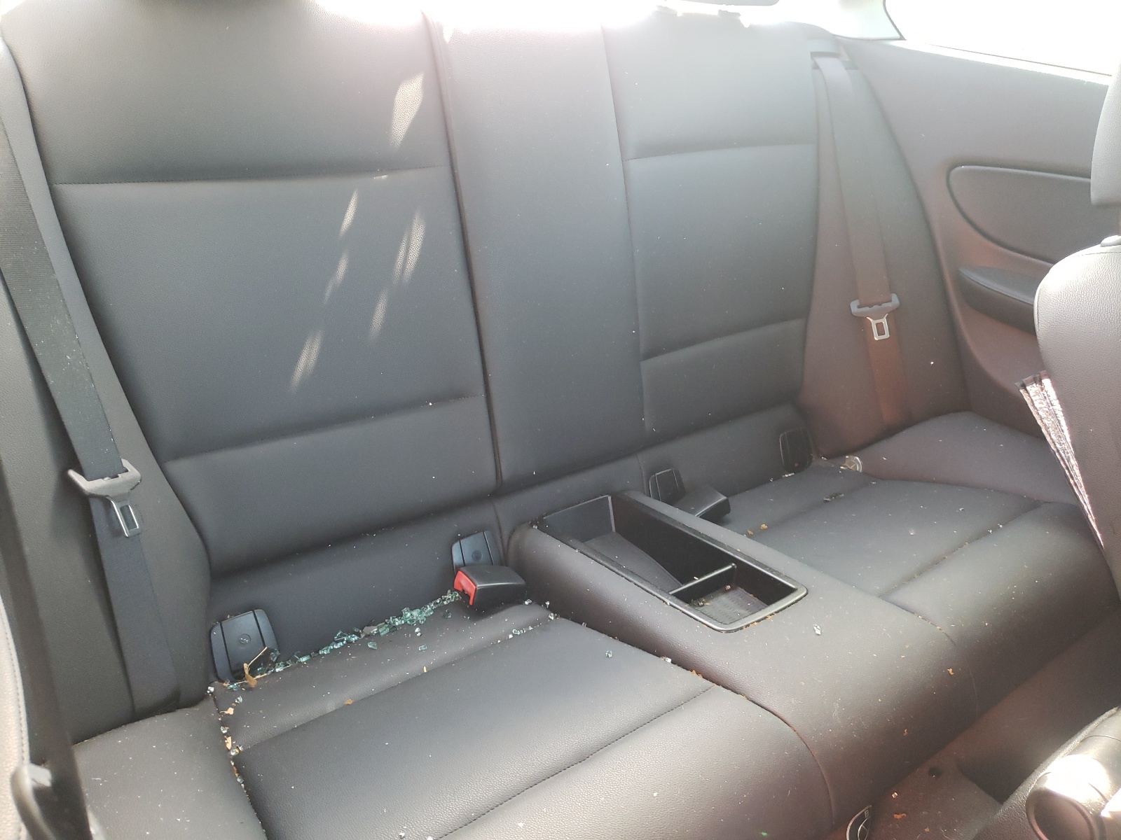 Photo 6 from auction – 2009 BMW 135 I with VIN WBAUC73599VF25972