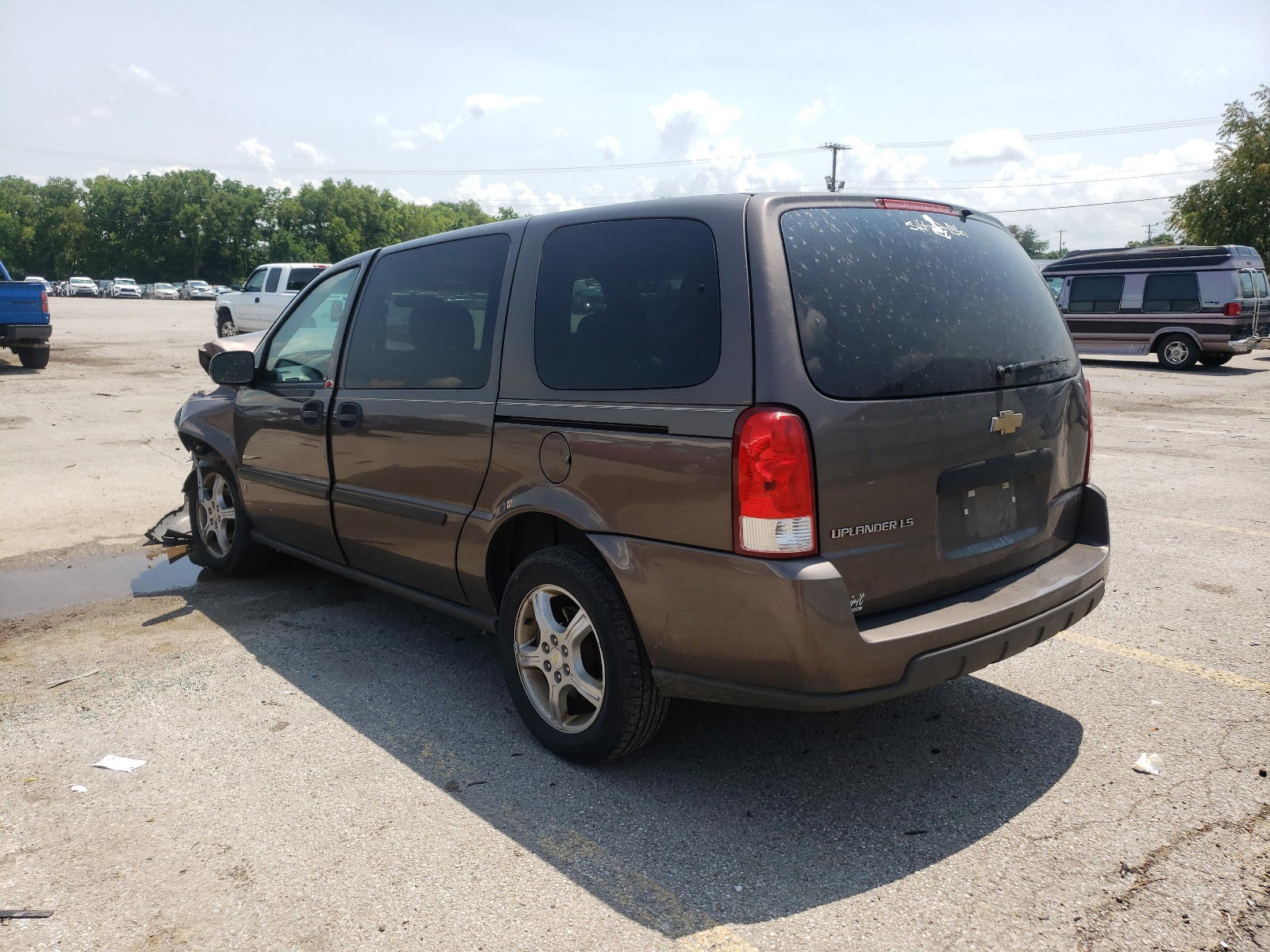 Photo 3 from auction – 2008 CHEVROLET UPLANDER L with VIN 1GNDV231X8D142709