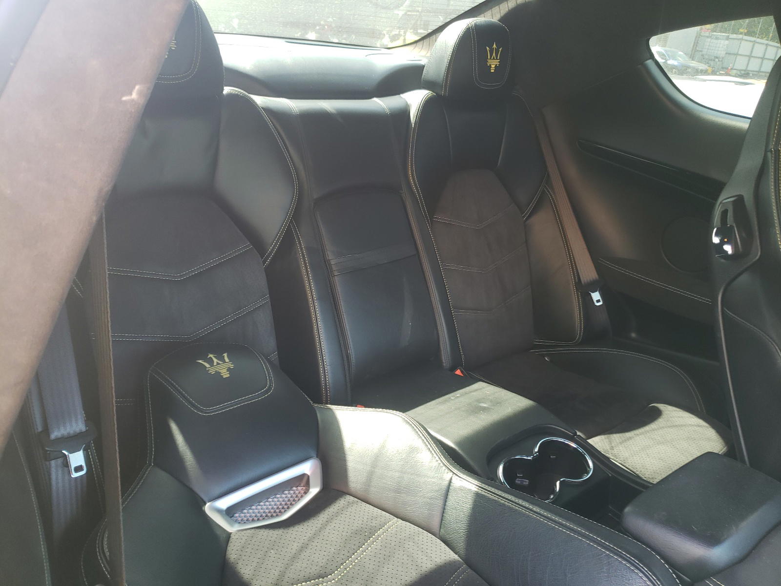 Photo 6 from auction – 2014 MASERATI GRANTURISM with VIN ZAM45VLA4E0075355