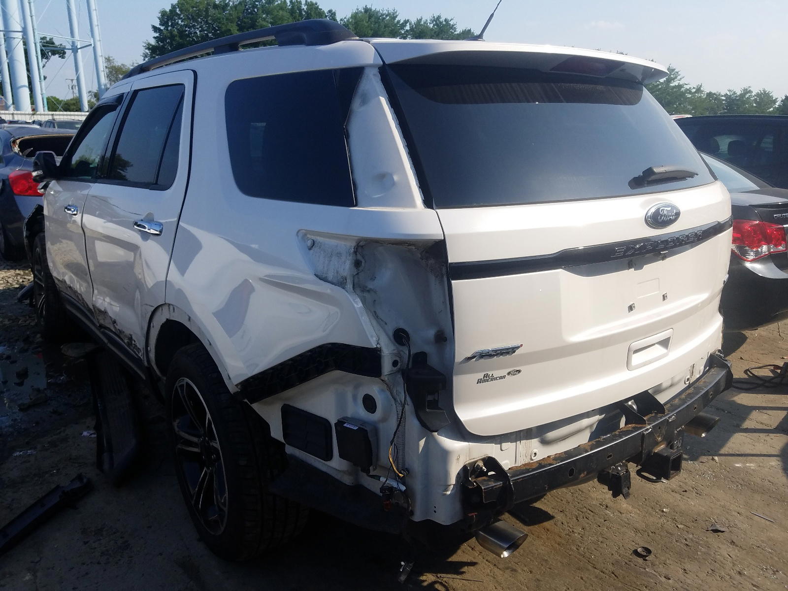 Photo 3 from auction – 2014 FORD EXPLORER S with VIN 1FM5K8GT6EGB39669