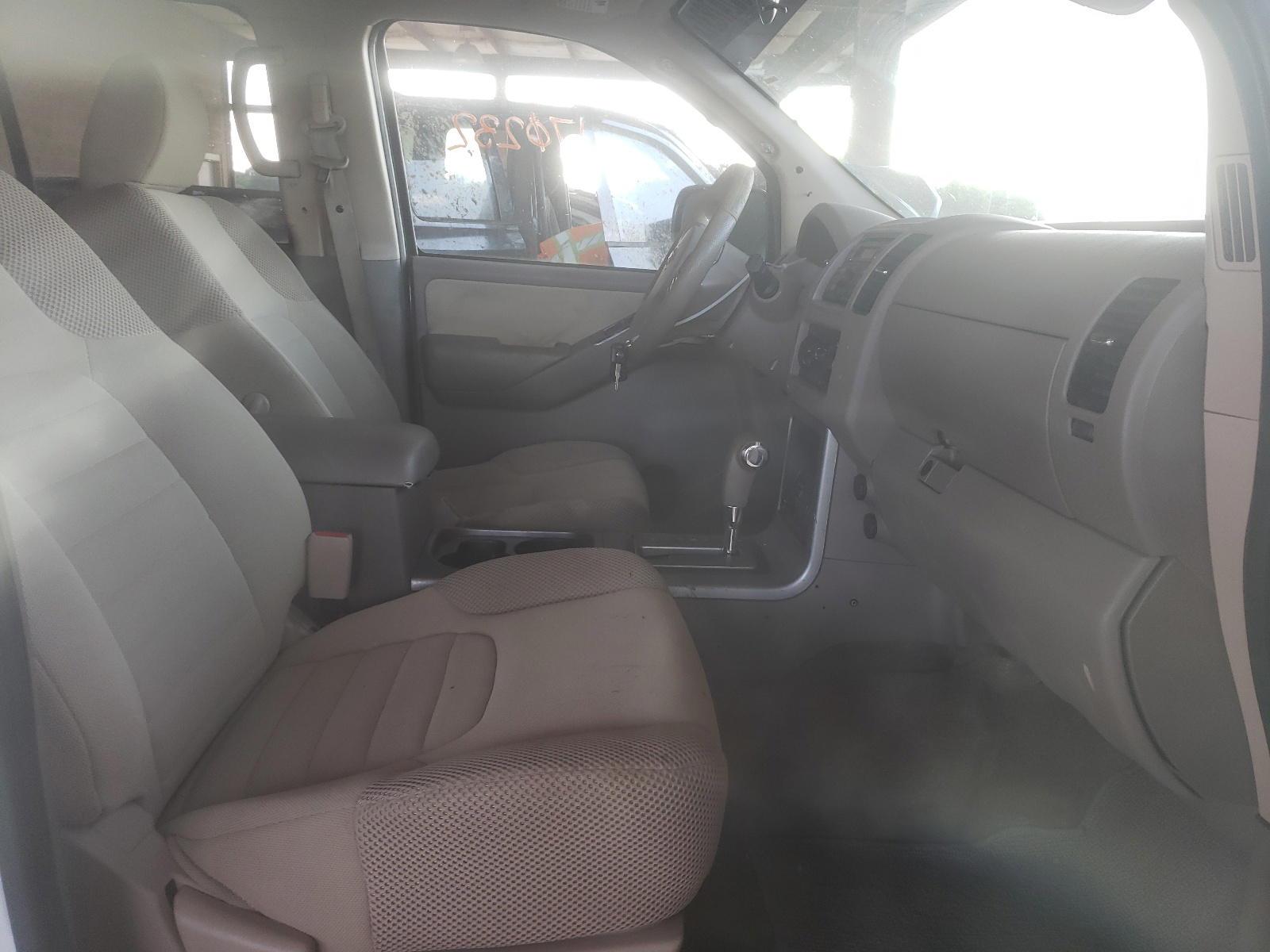 Photo 5 from auction – 2012 NISSAN PATHFINDER with VIN 5N1AR1NB2CC615254