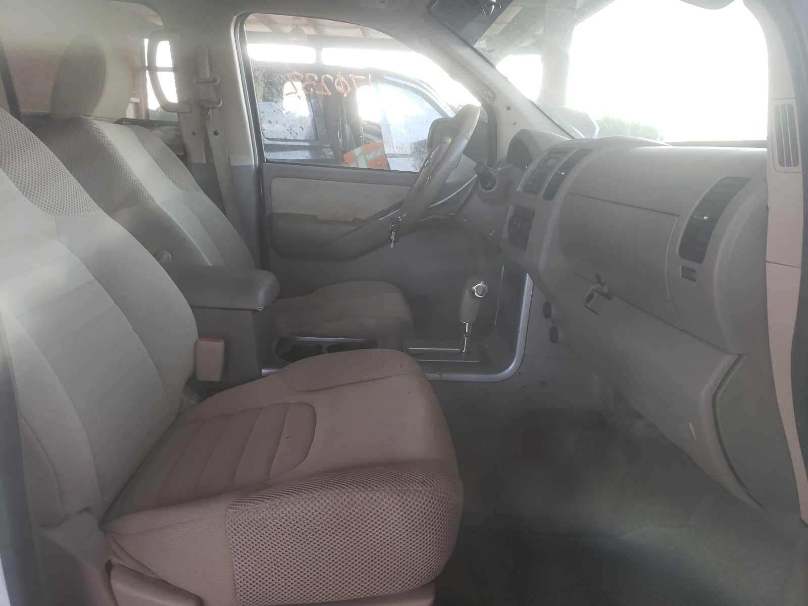 Фото 5 с аукциона – 2012 NISSAN PATHFINDER с VIN 5N1AR1NB2CC615254