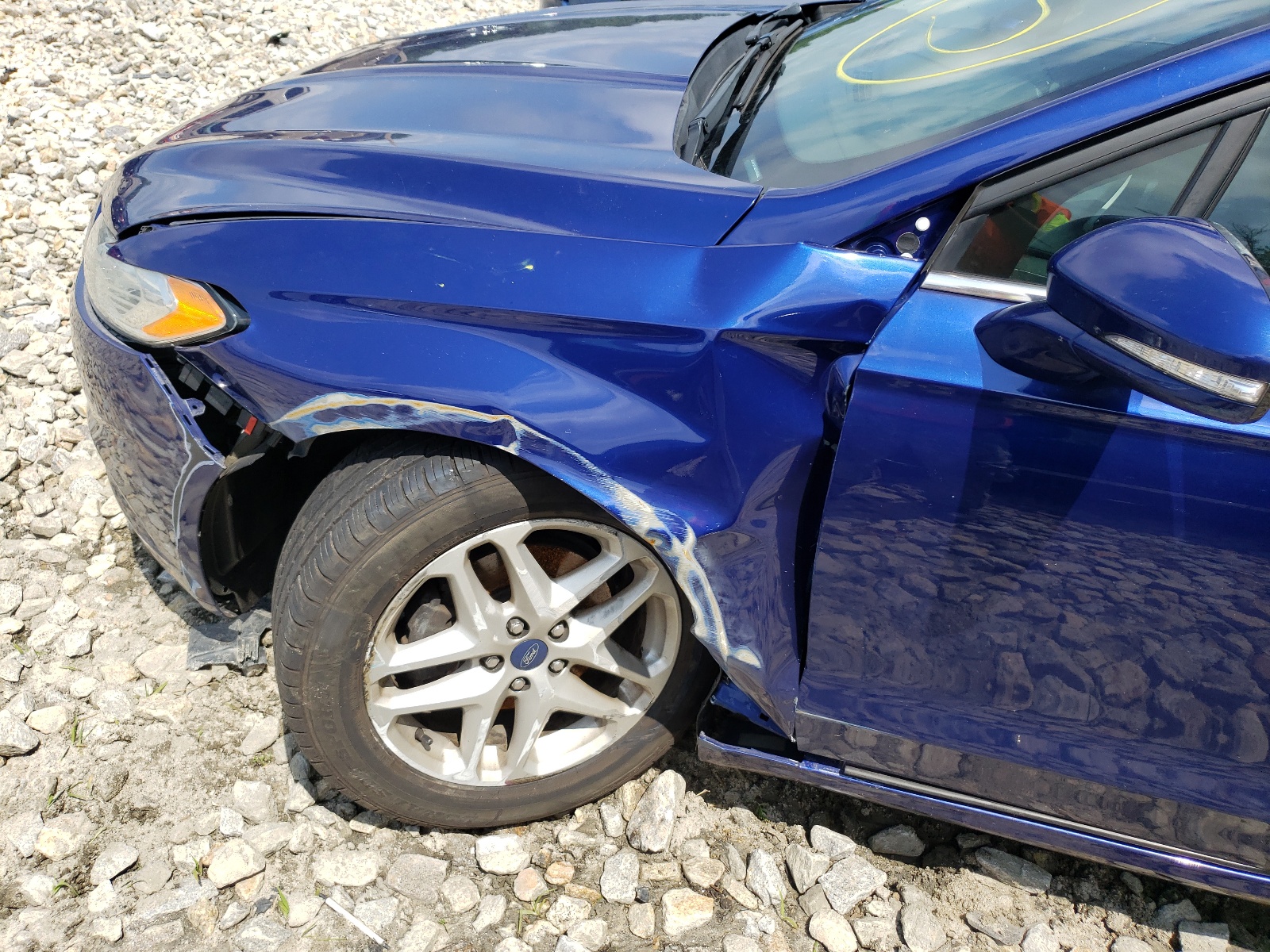 Photo 9 from auction – 2014 FORD FUSION SE with VIN 3FA6P0H75ER145362