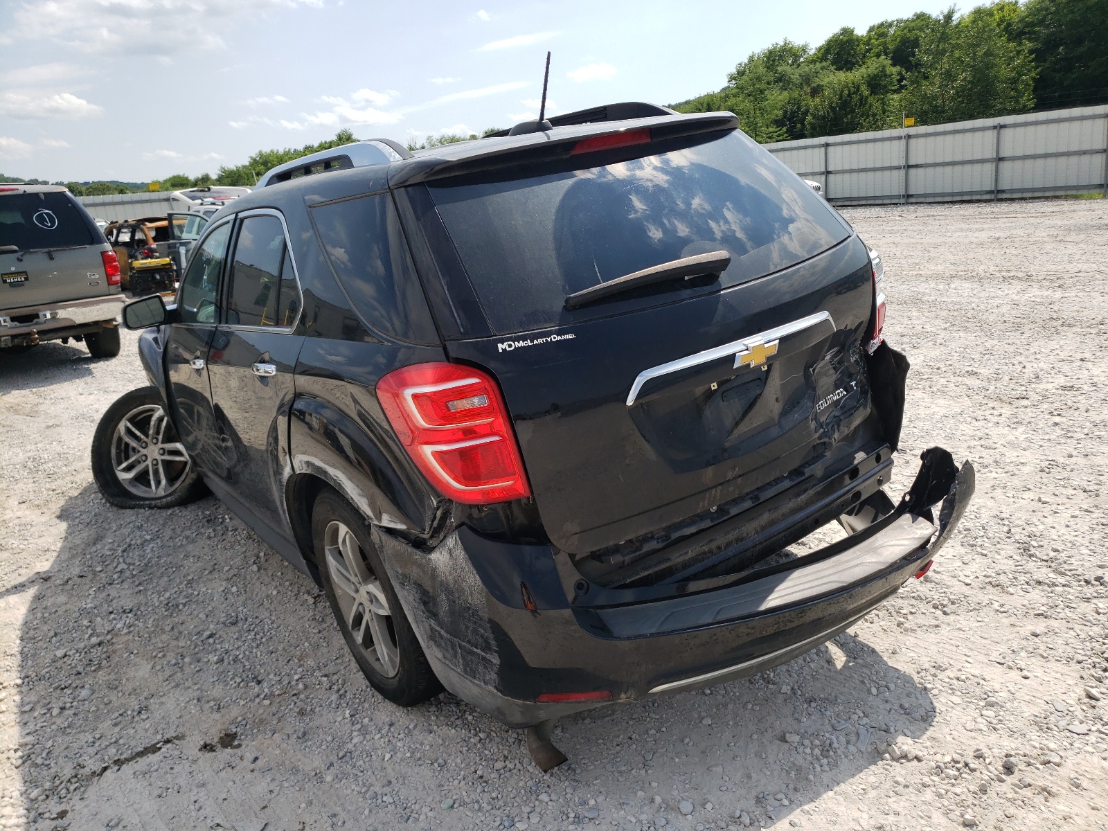 Photo 3 from auction – 2016 CHEVROLET EQUINOX LT with VIN 2GNALDEK2G1122006