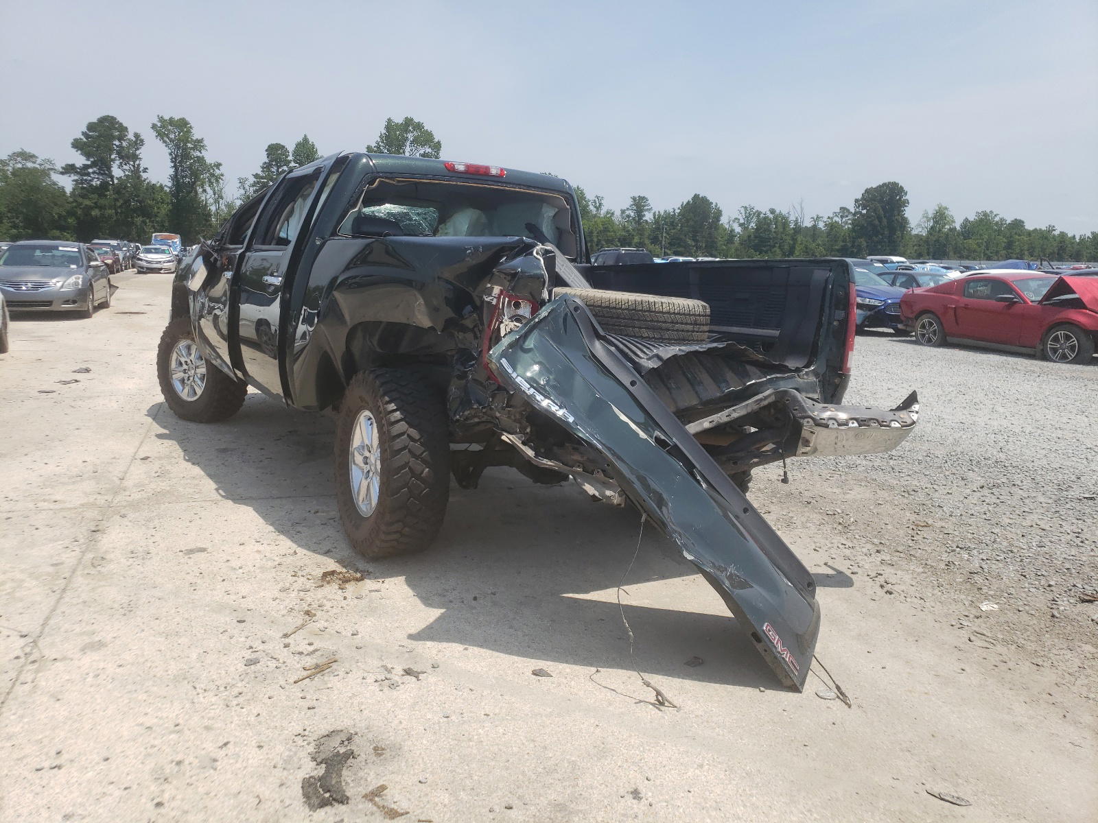 Photo 3 from auction – 2013 GMC SIERRA with VIN 3GTP2VE78DG250342