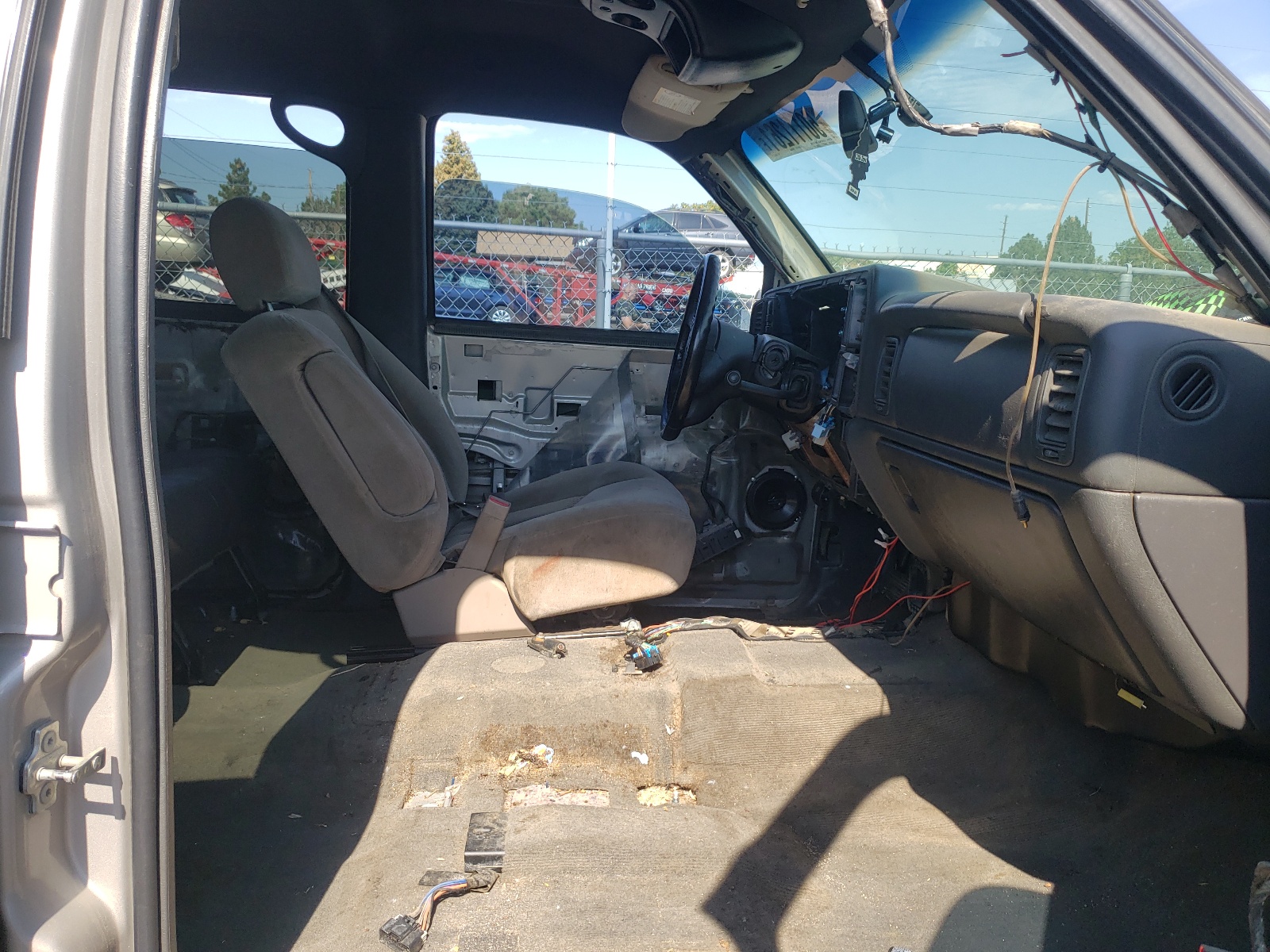 Zdjęcie 5 z aukcji – 2004 CHEVROLET SILVERADO z VIN 1GCHK23U24F265111
