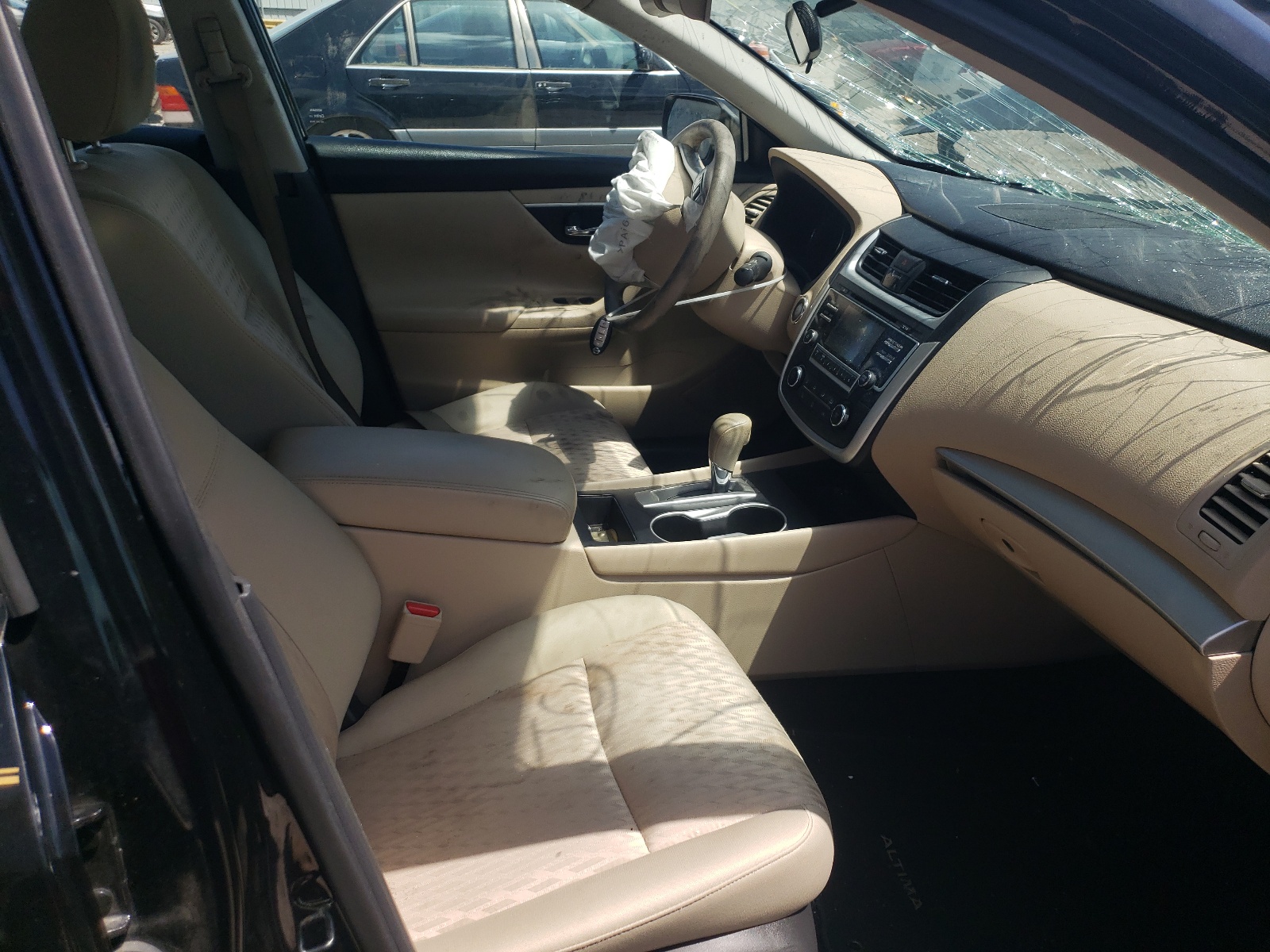 Photo 5 from auction – 2016 NISSAN ALTIMA 2.5 with VIN 1N4AL3AP3GN334325