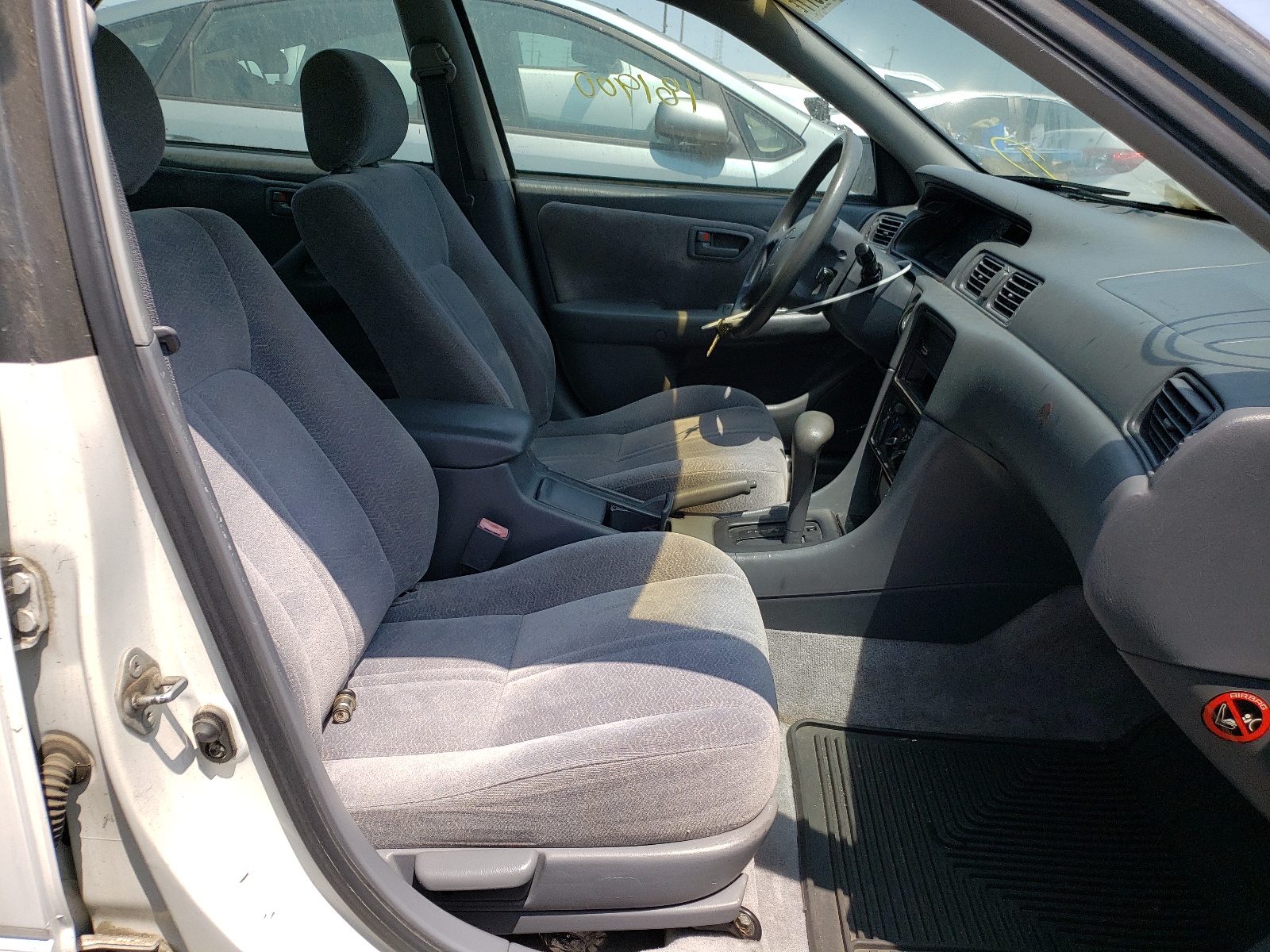 Photo 5 from auction – 1997 TOYOTA CAMRY LE with VIN JT2BF22K4V0034766