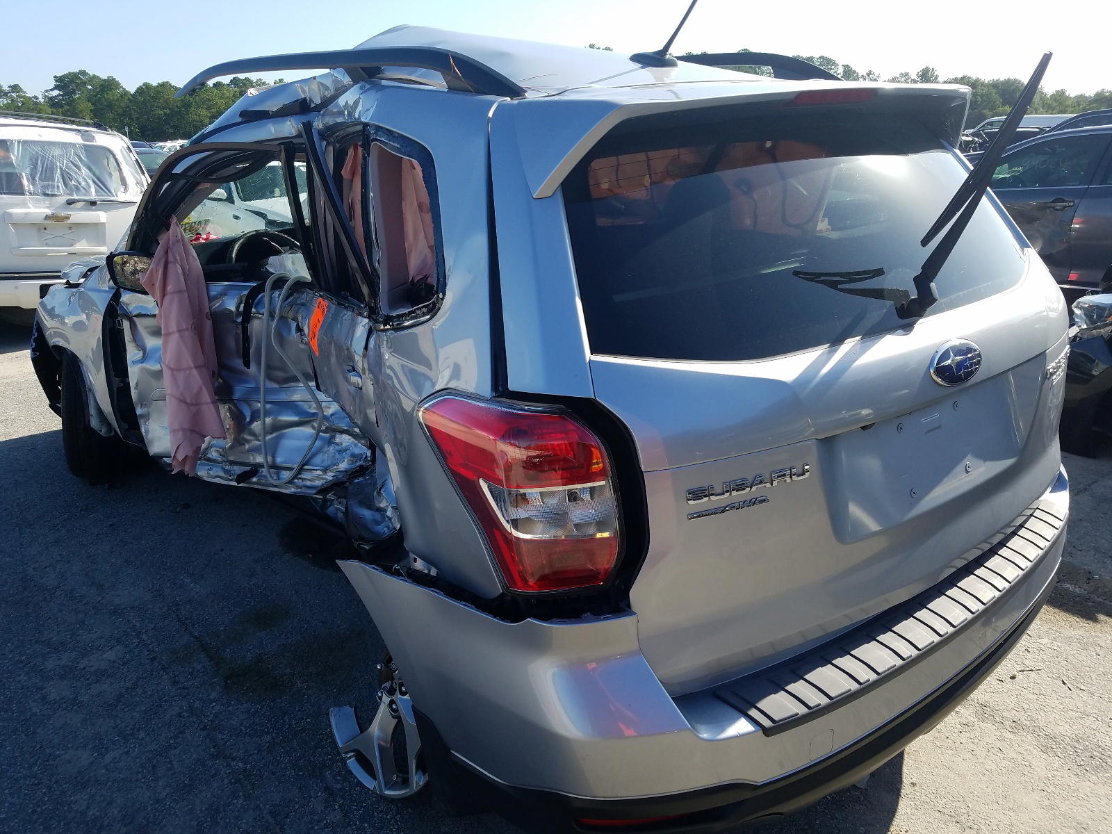Photo 3 from auction – 2015 SUBARU FORESTER 2 with VIN JF2SJAWC1FH561686