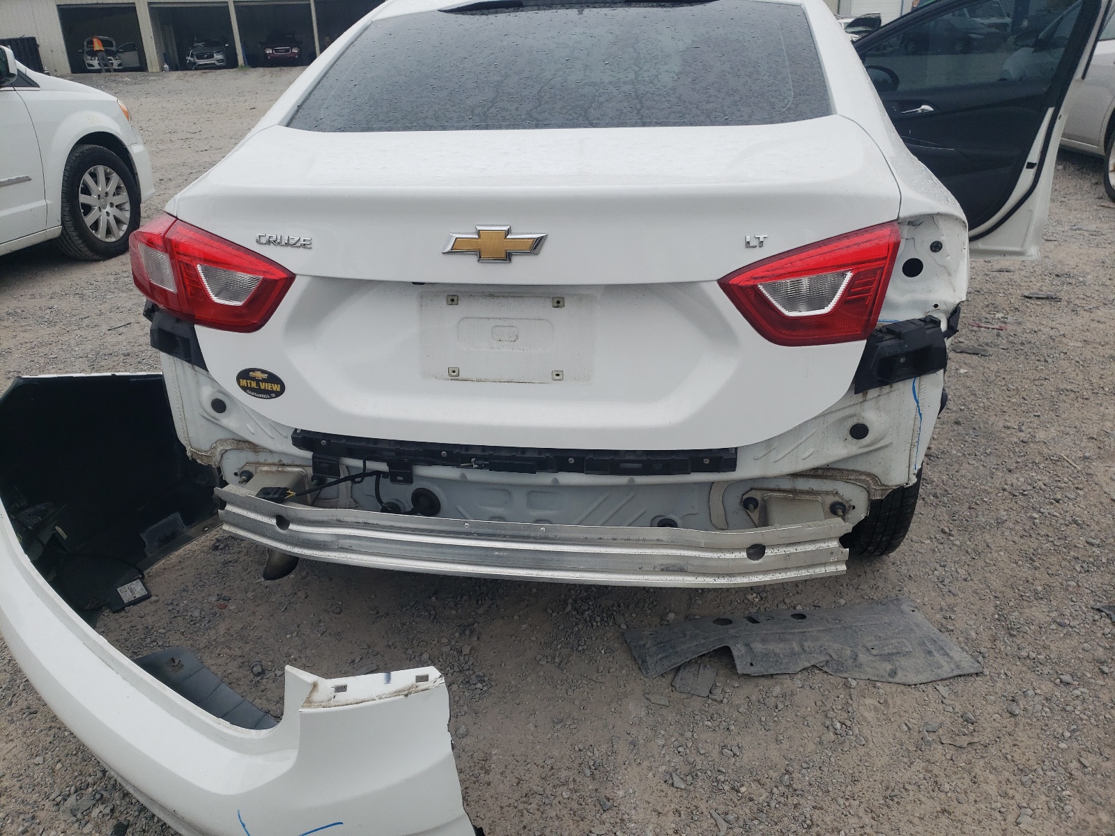 Photo 9 from auction – 2017 CHEVROLET CRUZE LT with VIN 1G1BE5SM2H7242873