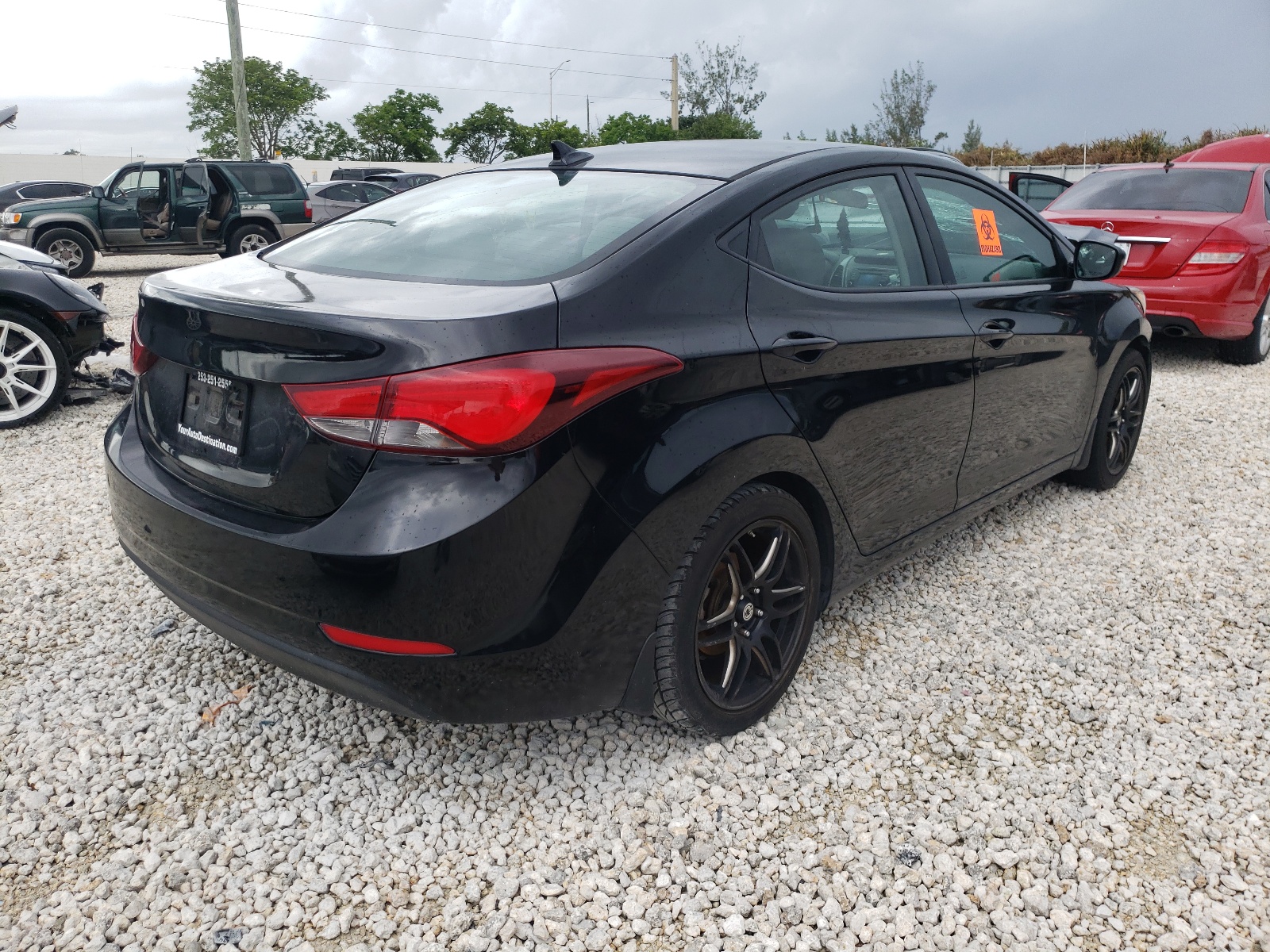 Photo 4 from auction – 2016 HYUNDAI ELANTRA SE with VIN 5NPDH4AE1GH658595