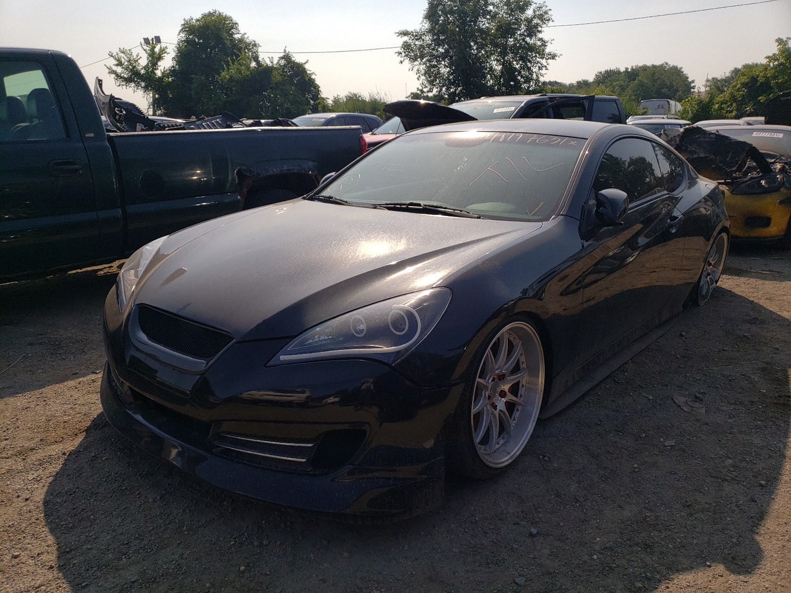Photo 2 from auction – 2012 HYUNDAI GENESIS CO with VIN KMHHT6KD6CU069135