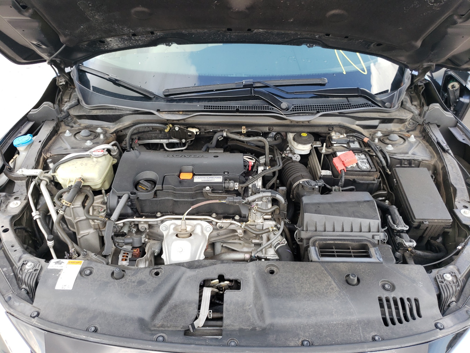 Photo 7 from auction – 2016 HONDA CIVIC LX with VIN 19XFC2F53GE082341