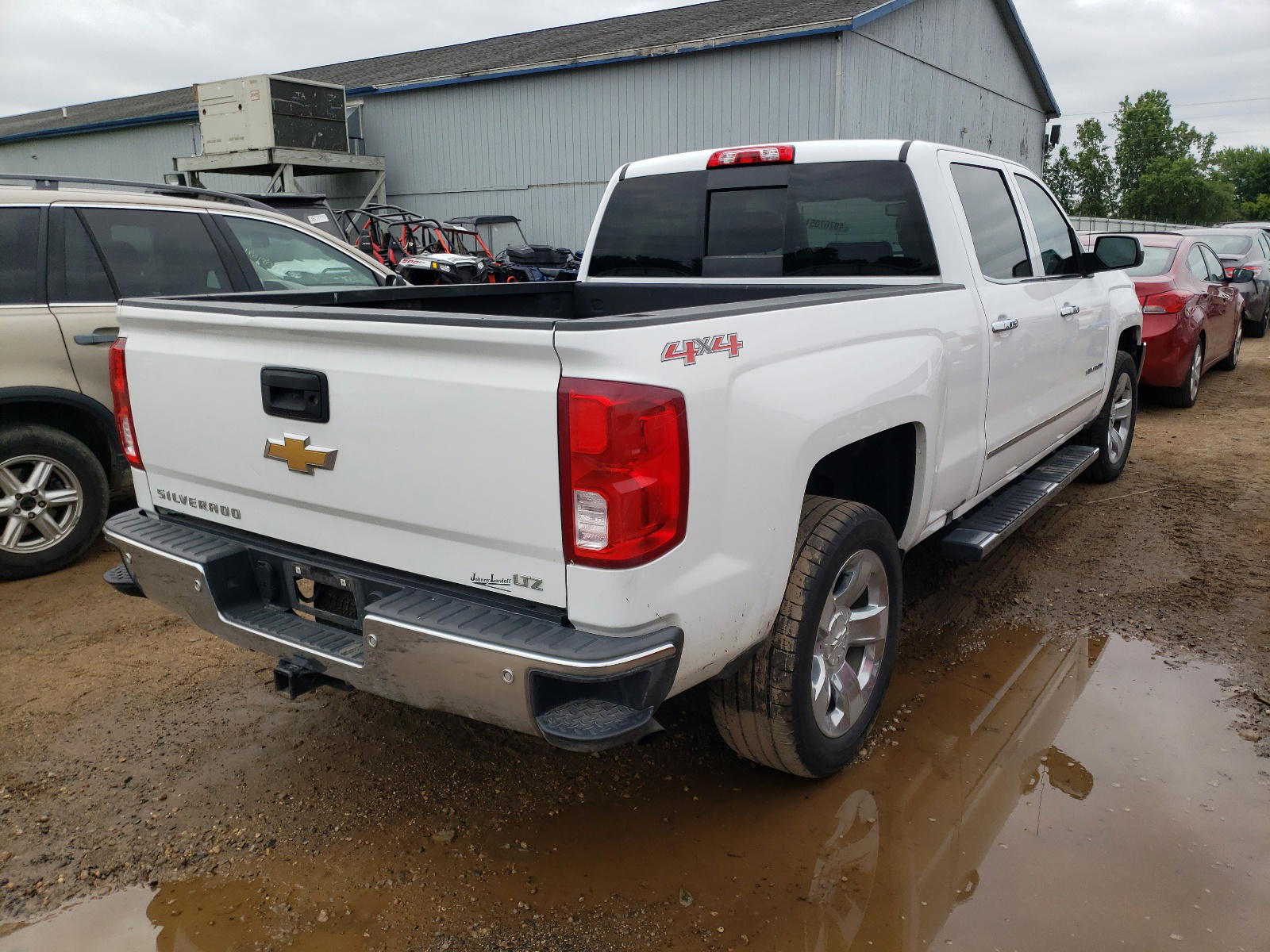 Photo 4 from auction – 2017 CHEVROLET SILVERADO with VIN 3GCUKSEC2HG291571