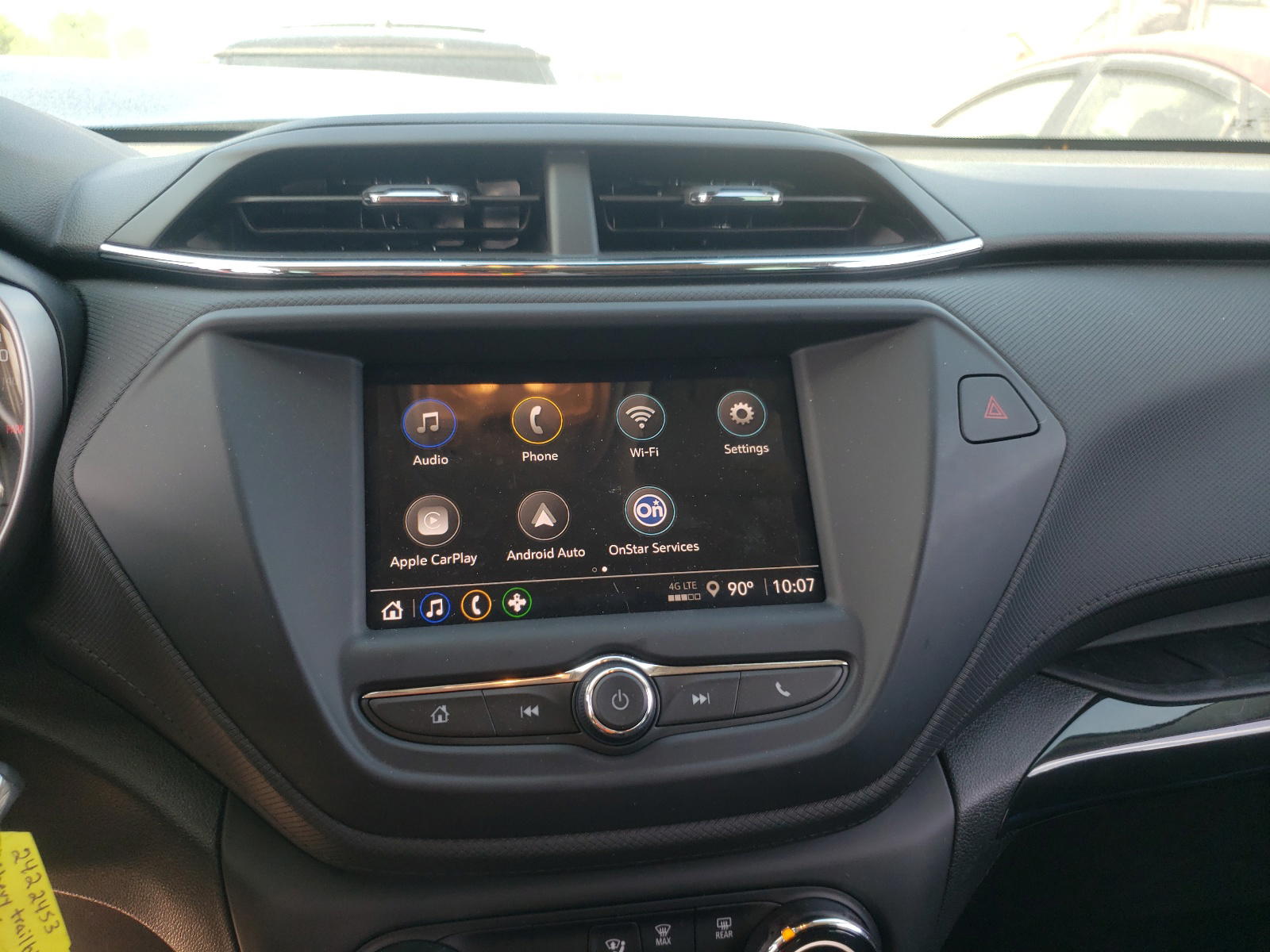 Photo 9 from auction – 2021 CHEVROLET TRAILBLAZE with VIN KL79MMS28MB137048