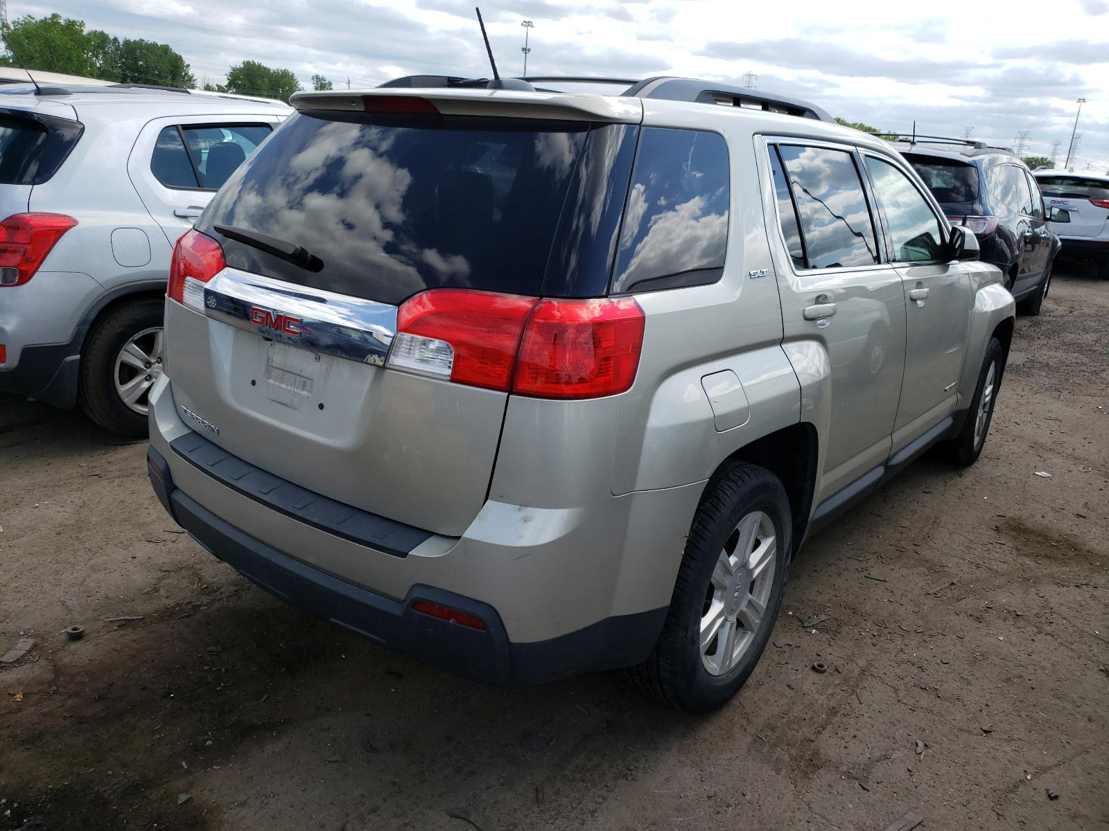 Photo 4 from auction – 2015 GMC TERRAIN SL with VIN 2GKALSEK4F6229898