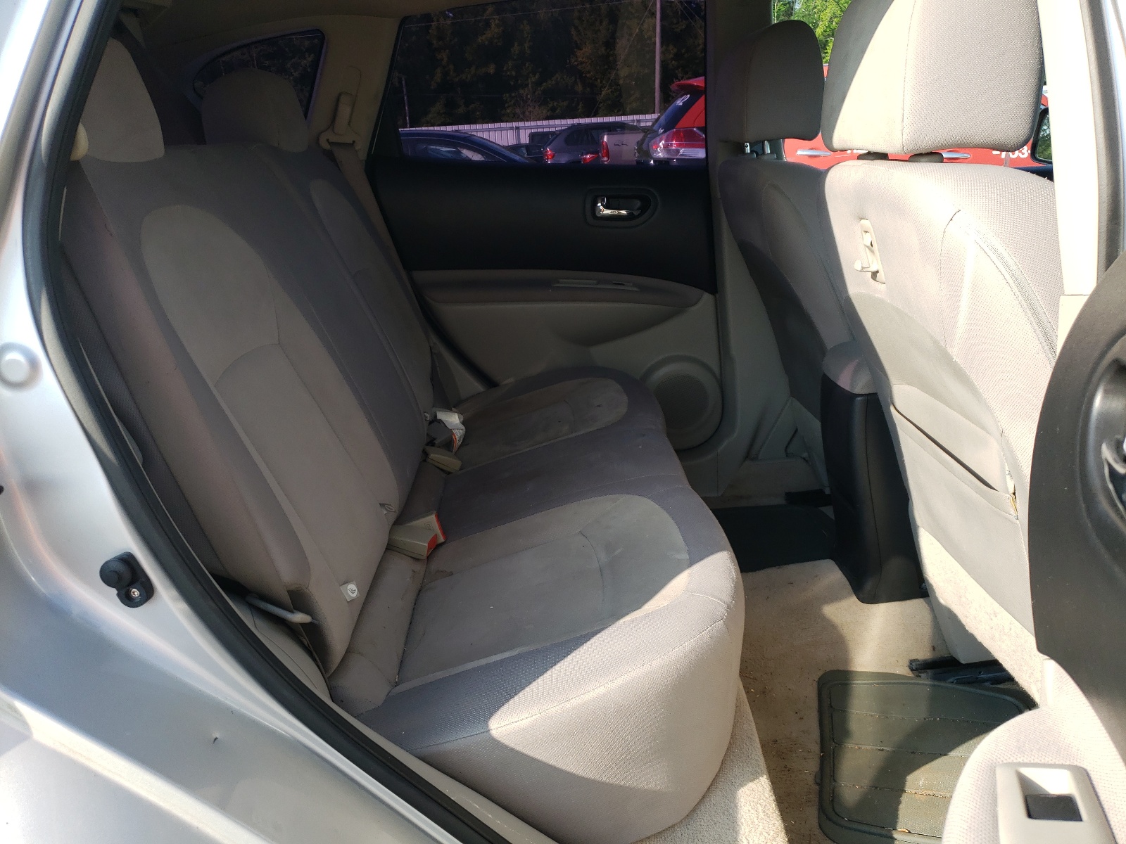 Photo 6 from auction – 2009 NISSAN ROGUE with VIN JN8AS58VX9W438941