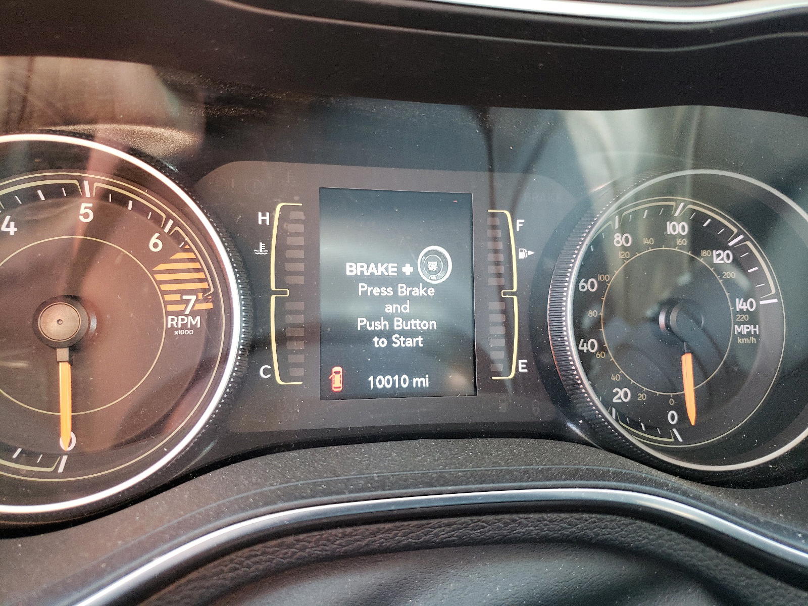 Photo 8 from auction – 2020 JEEP CHEROKEE L with VIN 1C4PJMLB4LD594797