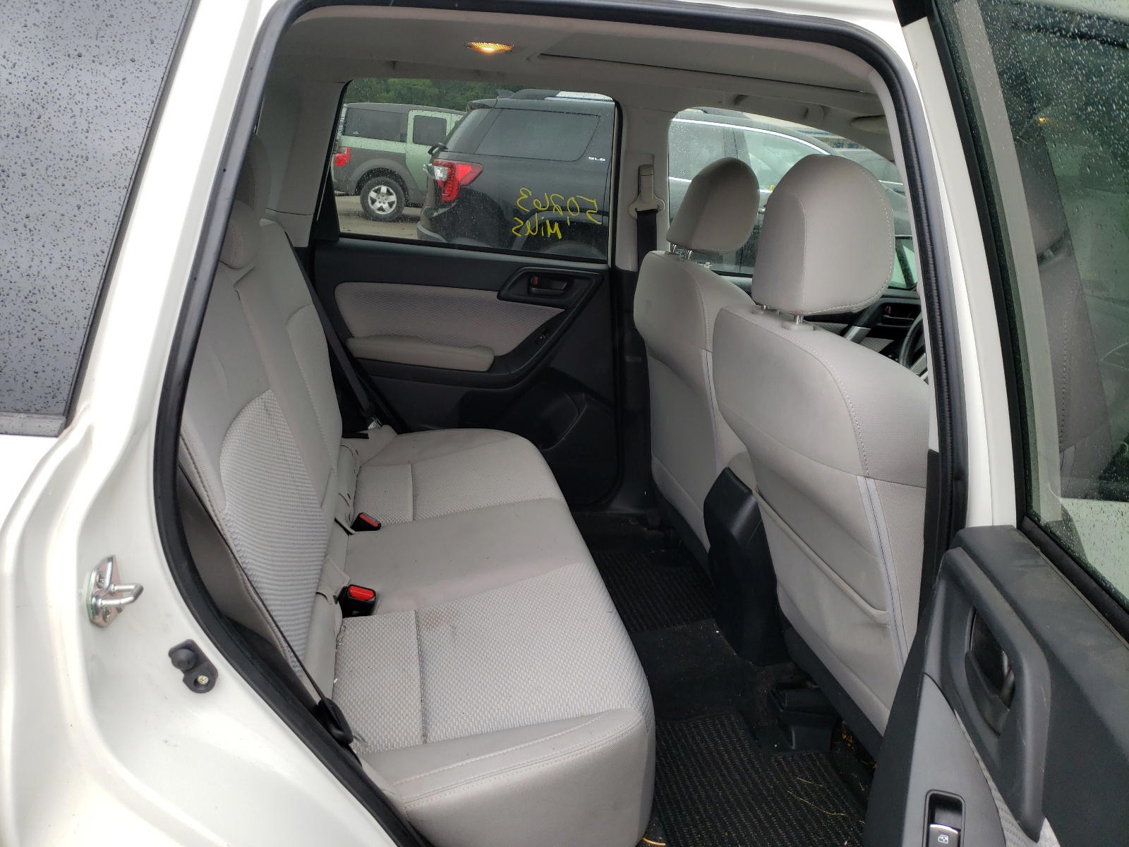 Photo 6 from auction – 2017 SUBARU FORESTER 2 with VIN JF2SJAEC4HH408305