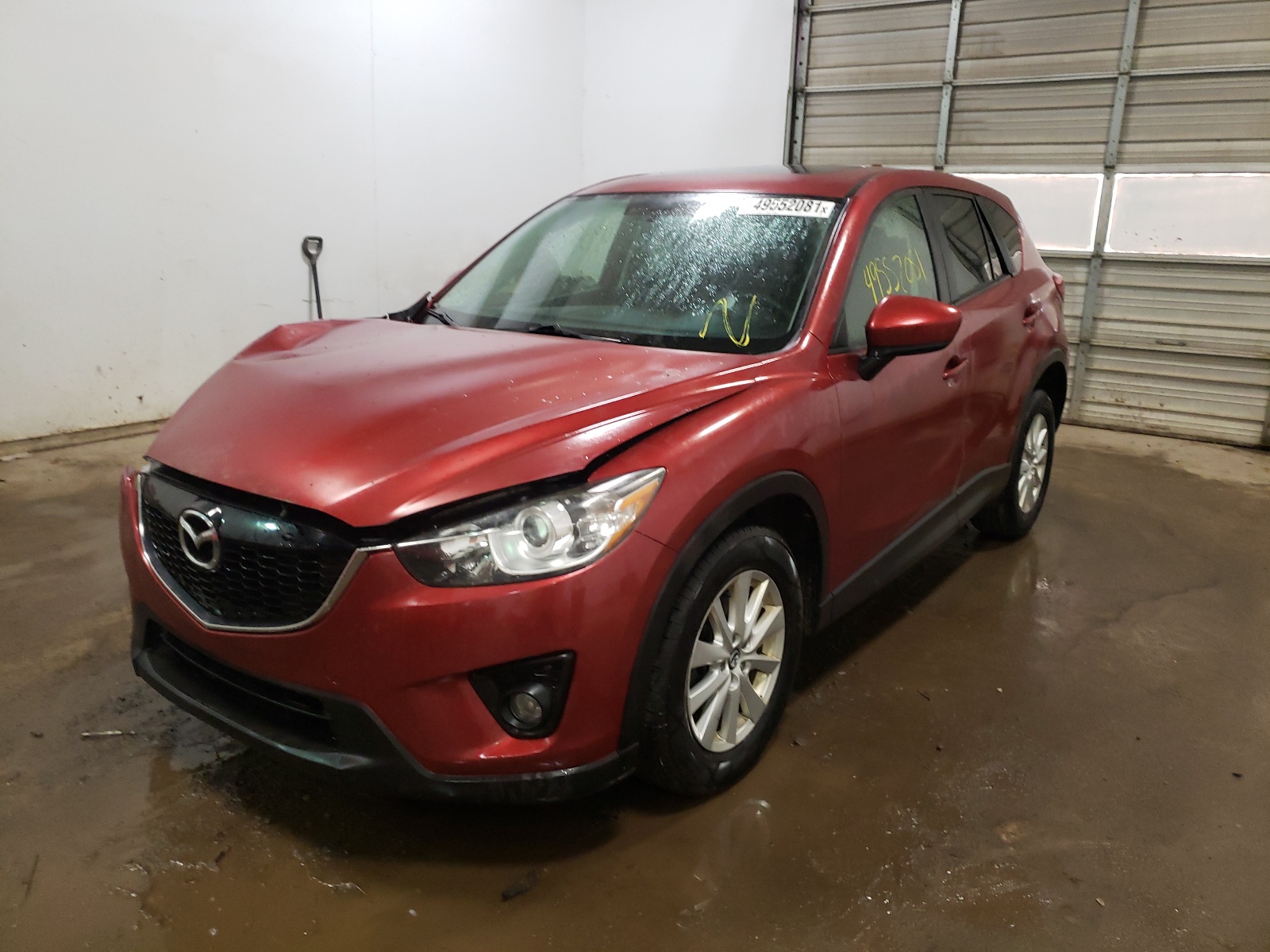 Photo 2 from auction – 2013 MAZDA CX-5 TOURI with VIN JM3KE2CEXD0120396