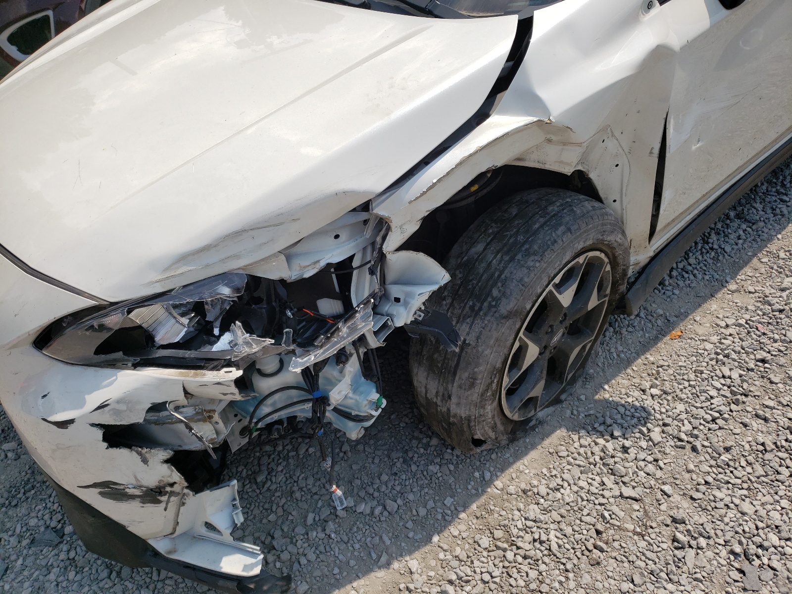 Photo 9 from auction – 2020 SUBARU CROSSTREK with VIN JF2GTABC5LH240462