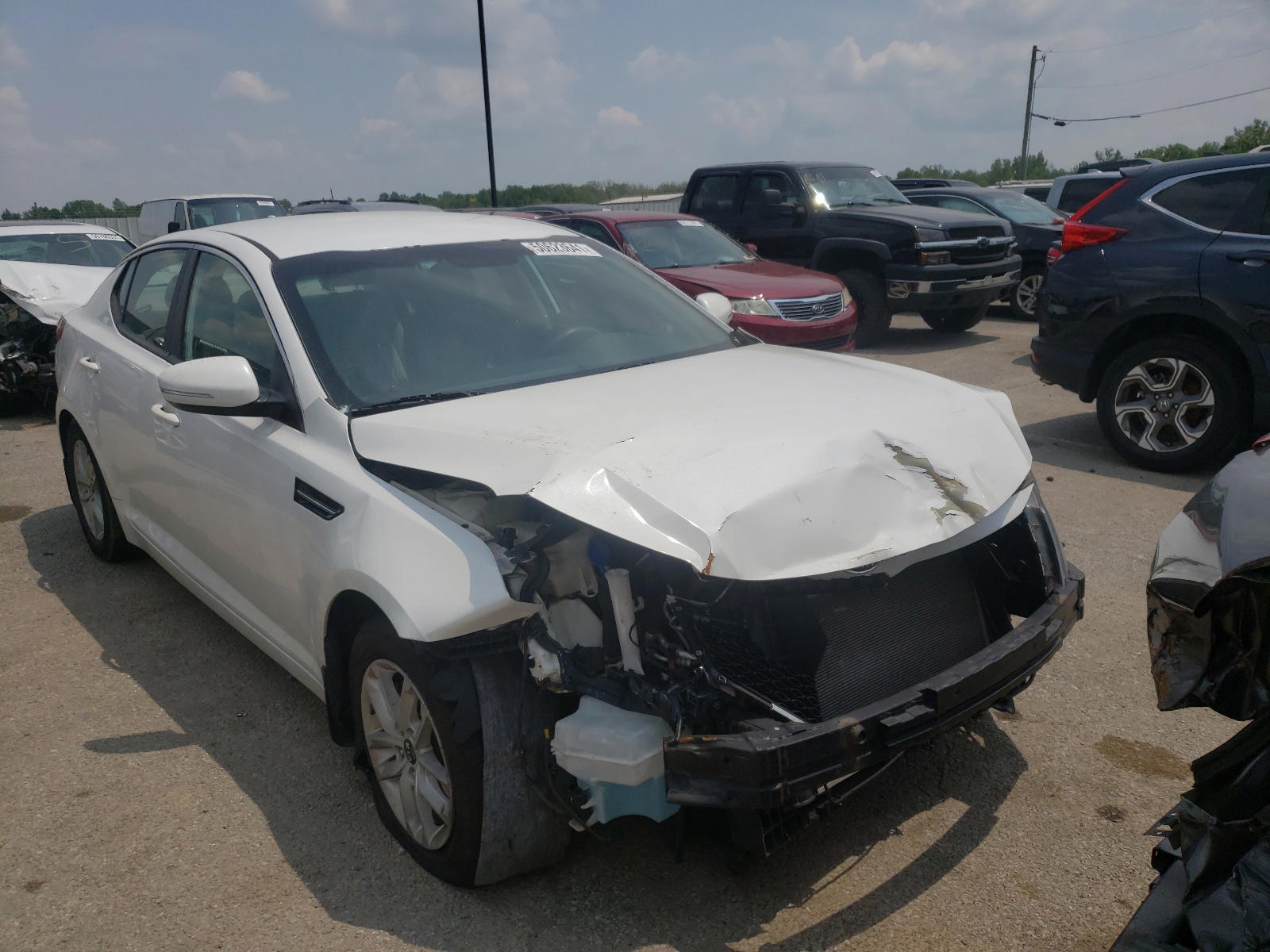 KIA OPTIMA LX 2011 with VIN KNAGM4A70B5060871 - Photo from auction