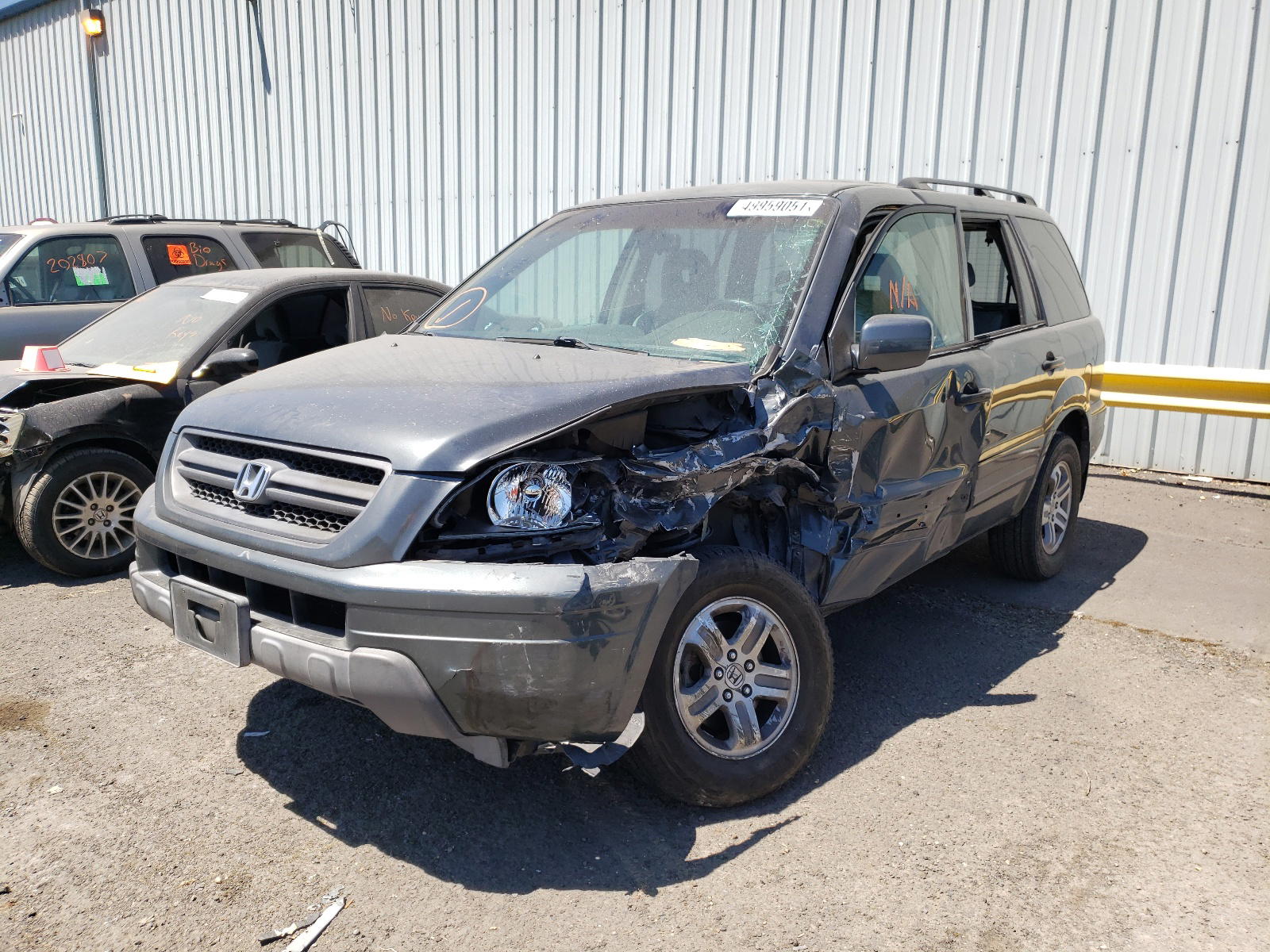 Photo 2 from auction – 2003 HONDA PILOT with VIN 2HKYF18483H603364