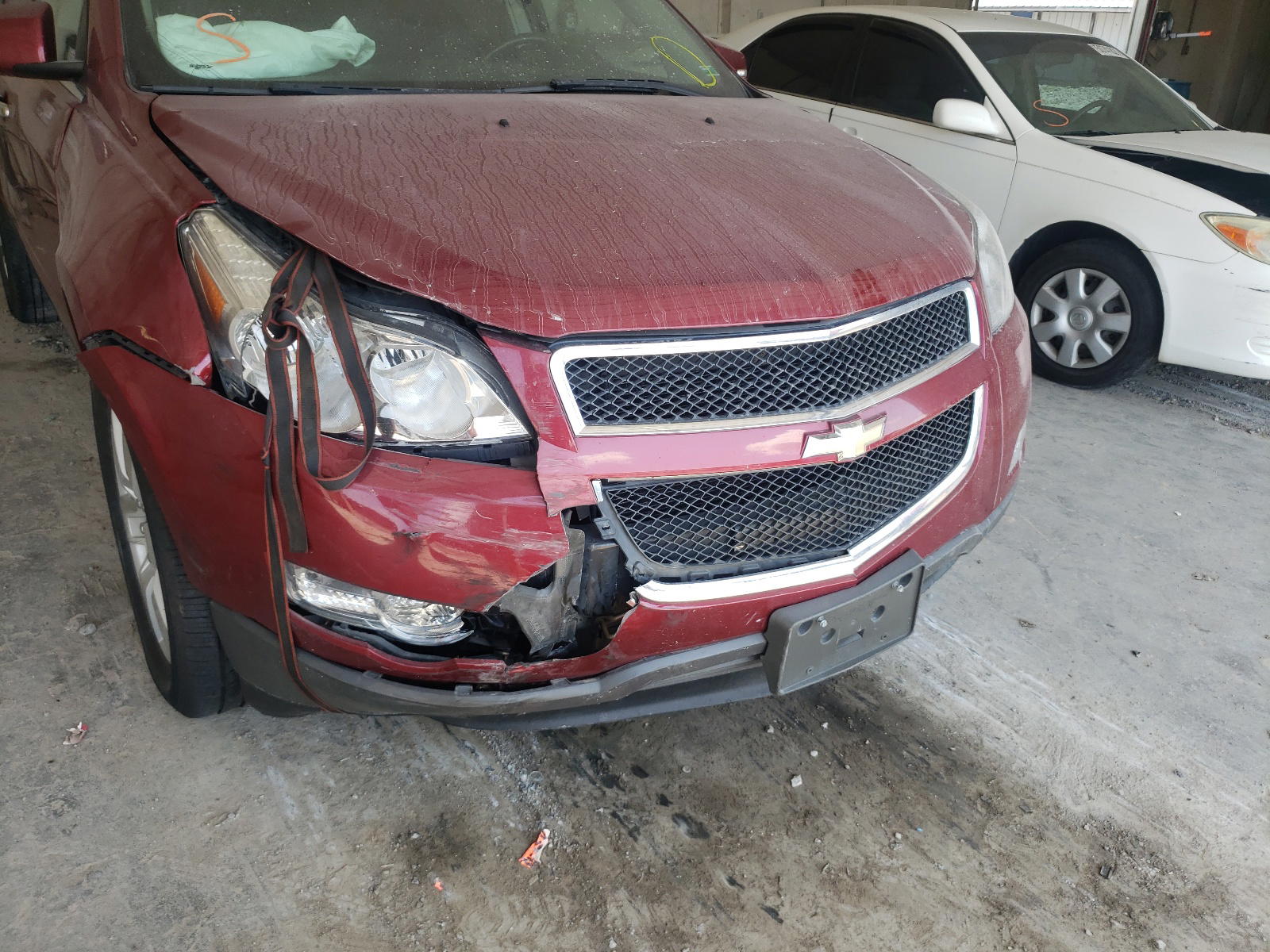 Photo 9 from auction – 2011 CHEVROLET TRAVERSE L with VIN 1GNKRGED1BJ102365
